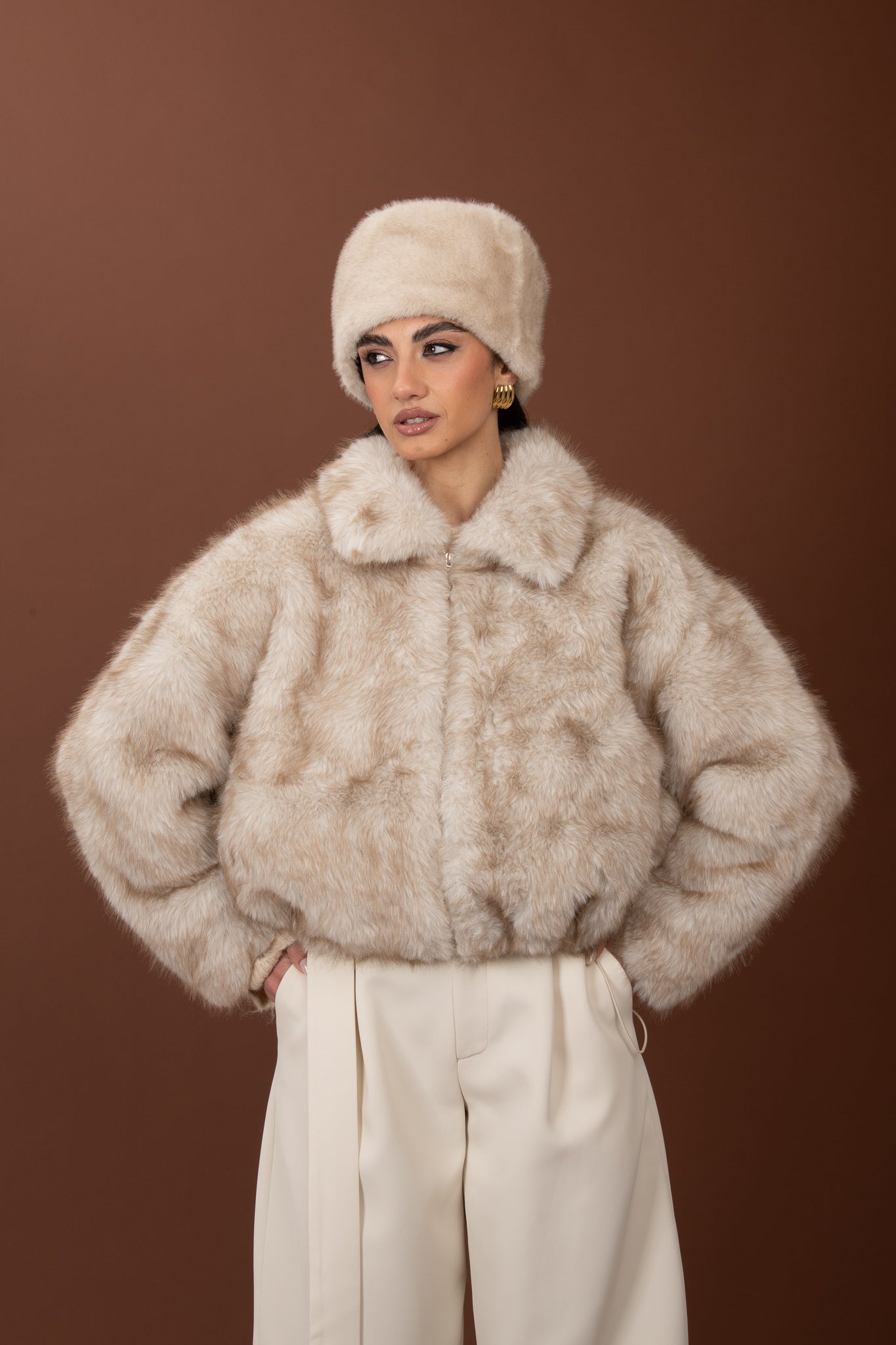 Bomber eco-pelliccia ‘CON COLLETTO’ Panna