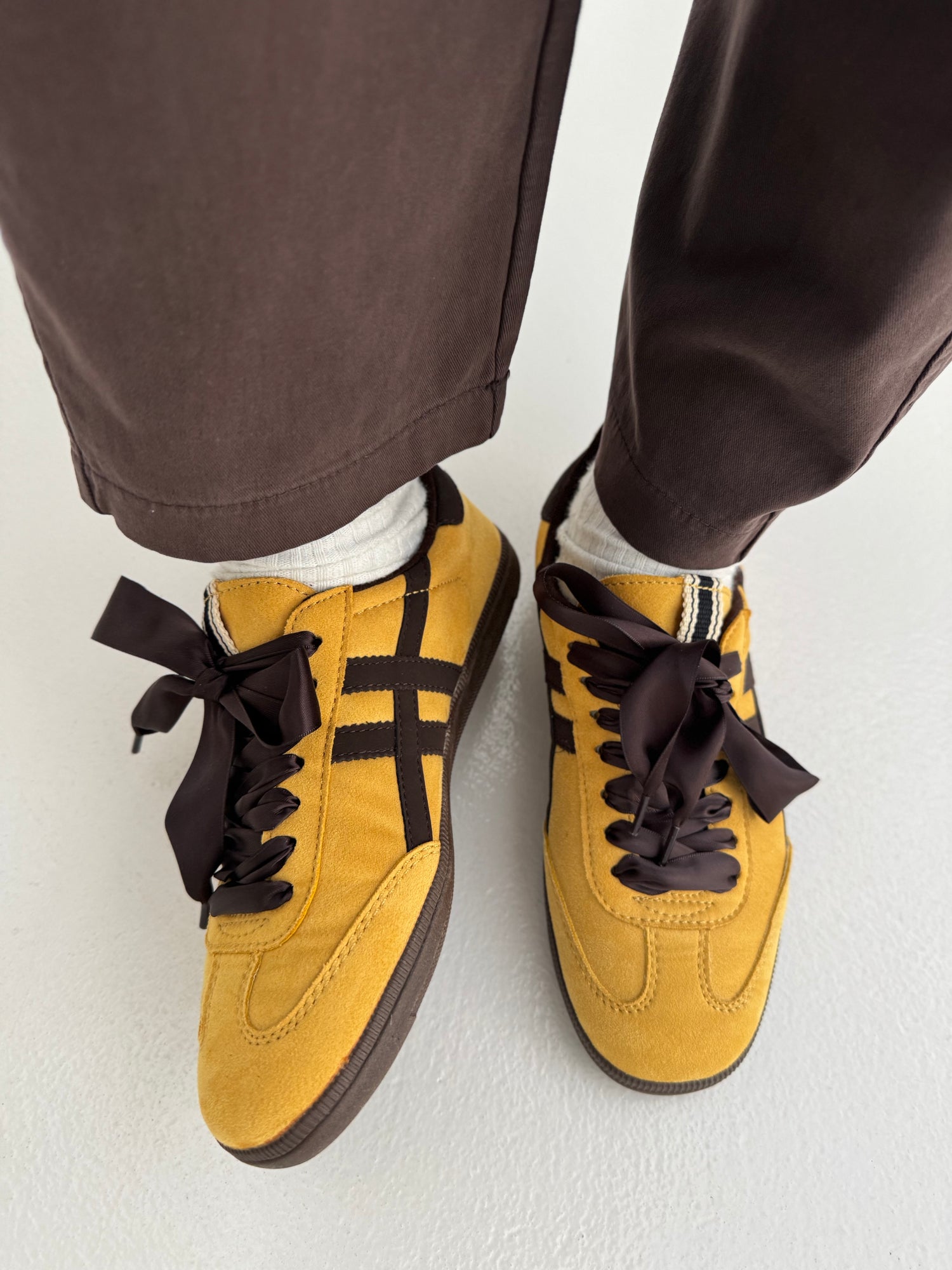 Sneaker ‘ROBY’ Gialle e Cacao