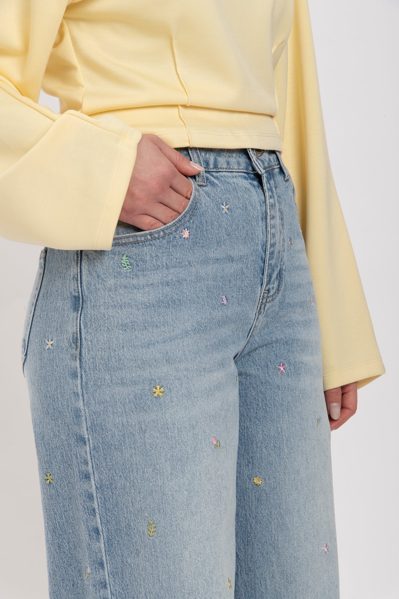 Jeans ‘CON RICAMI’ Denim Chiaro