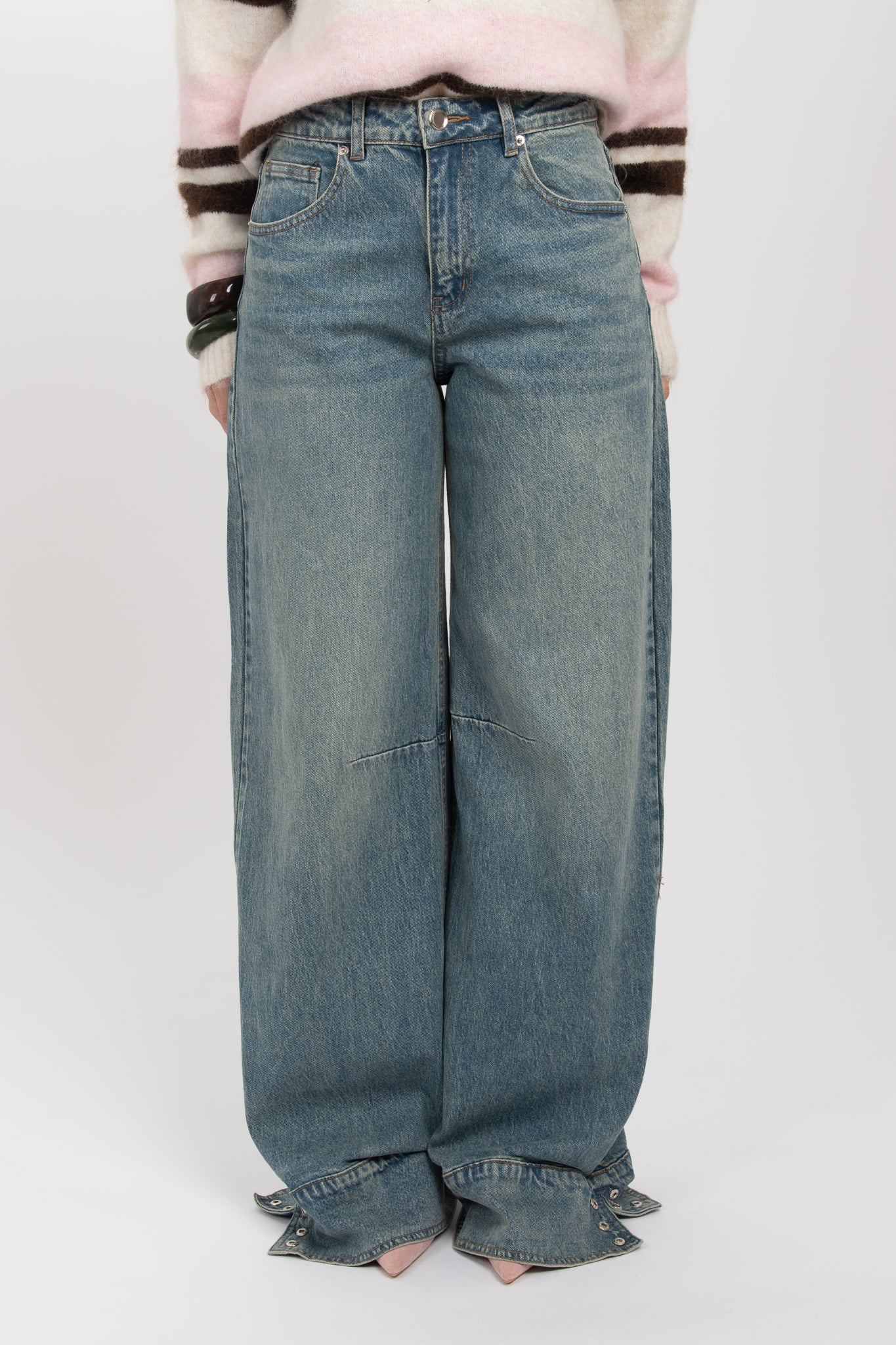 Jeans ‘BAGGY’ piegone con bottoncini Denim Medio
