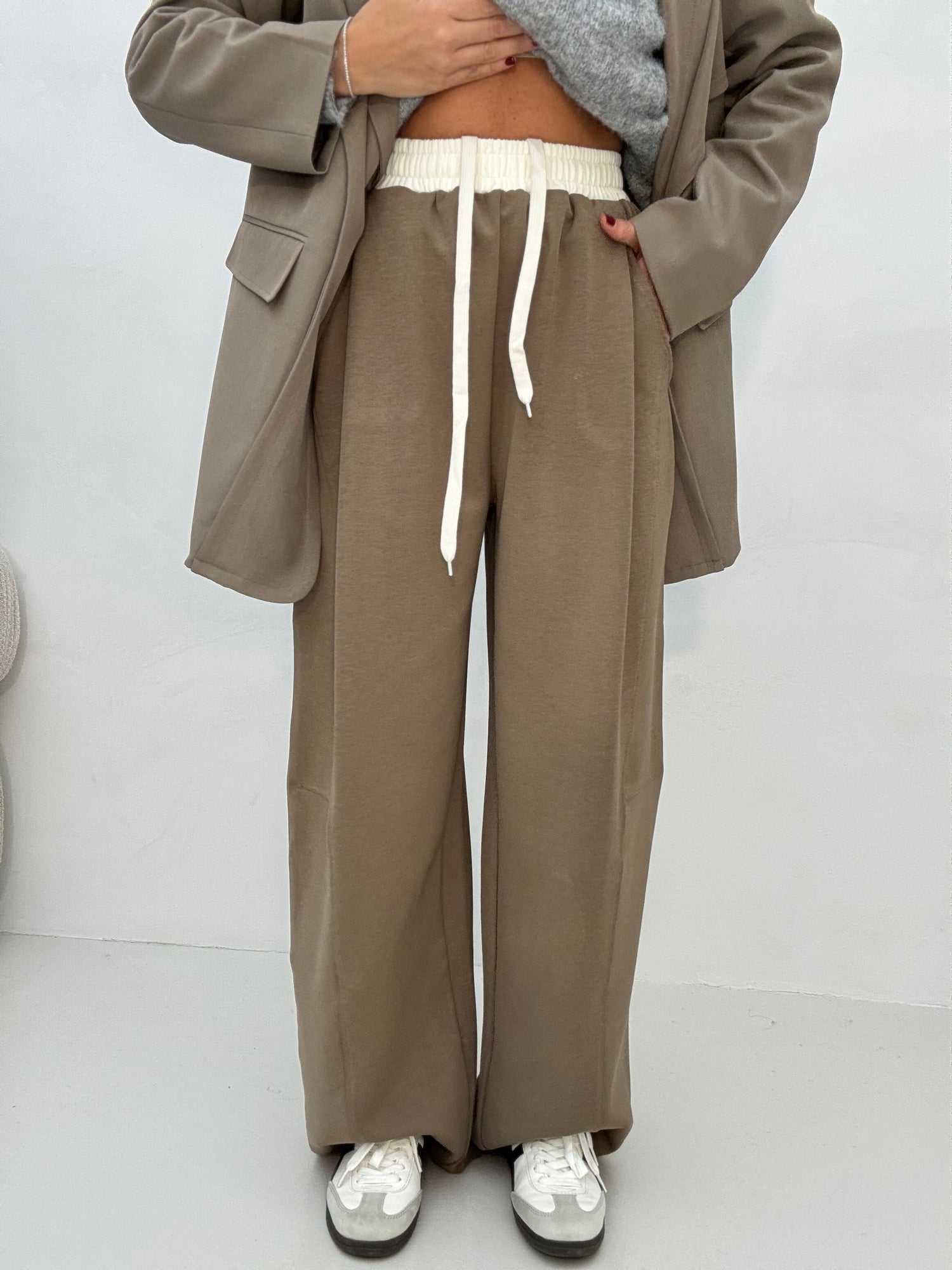 Pantalone tuta ‘BANDA BIANCA 47%COTONE’ Fango