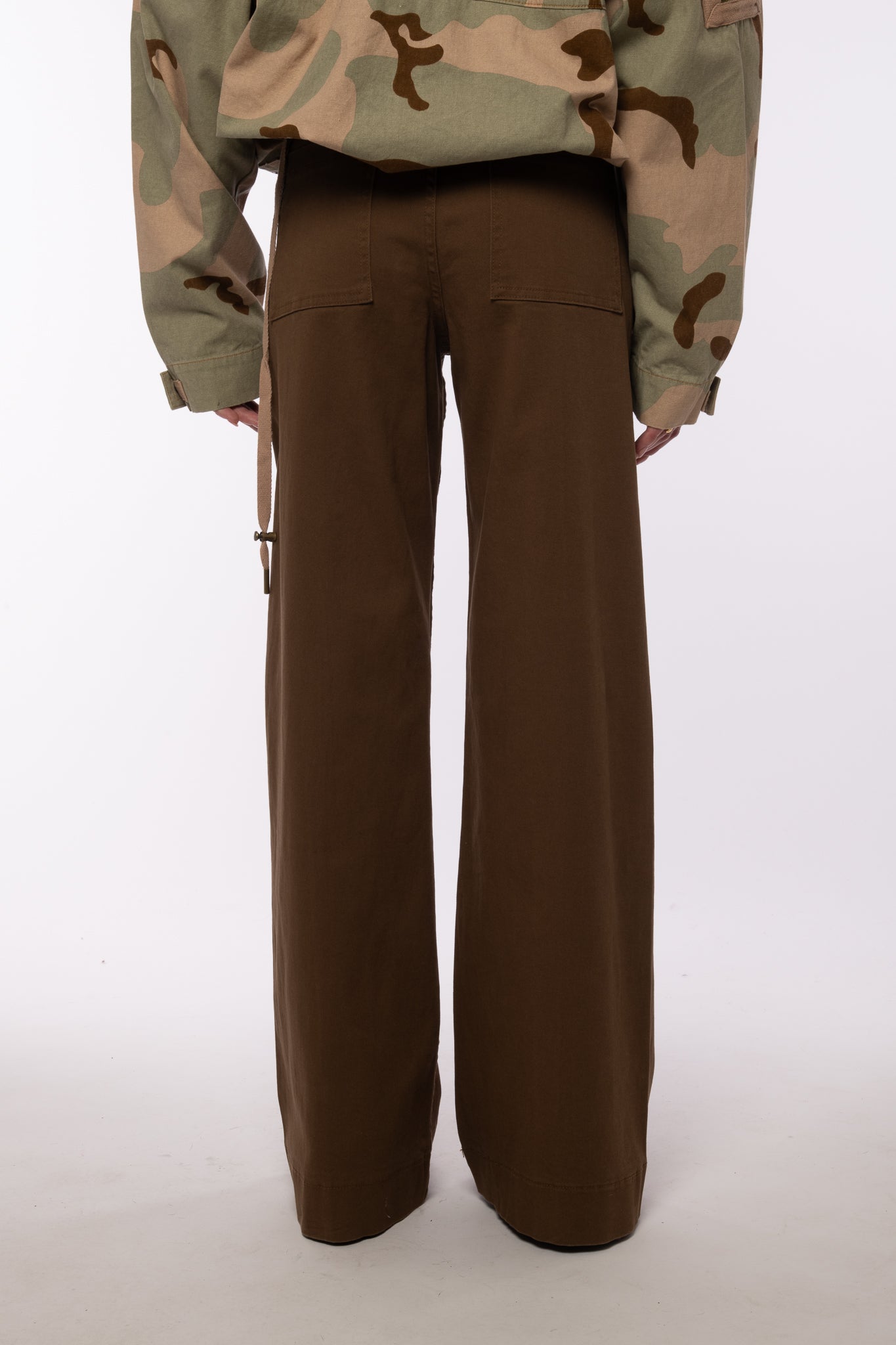 Jeans ‘CUCITURA CENTRALE’ Cacao Chiaro
