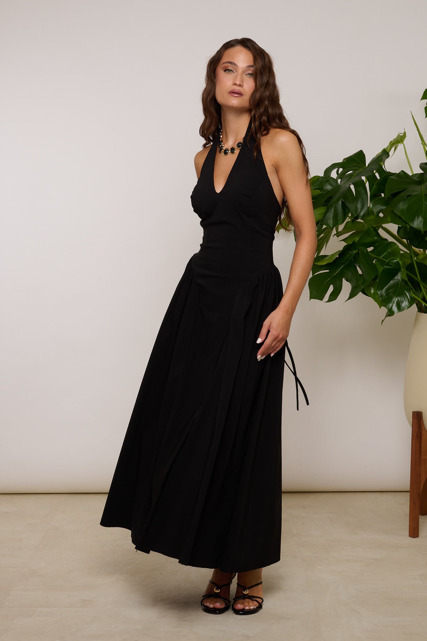 Abito ‘SCOLLO HALTER’ Nero