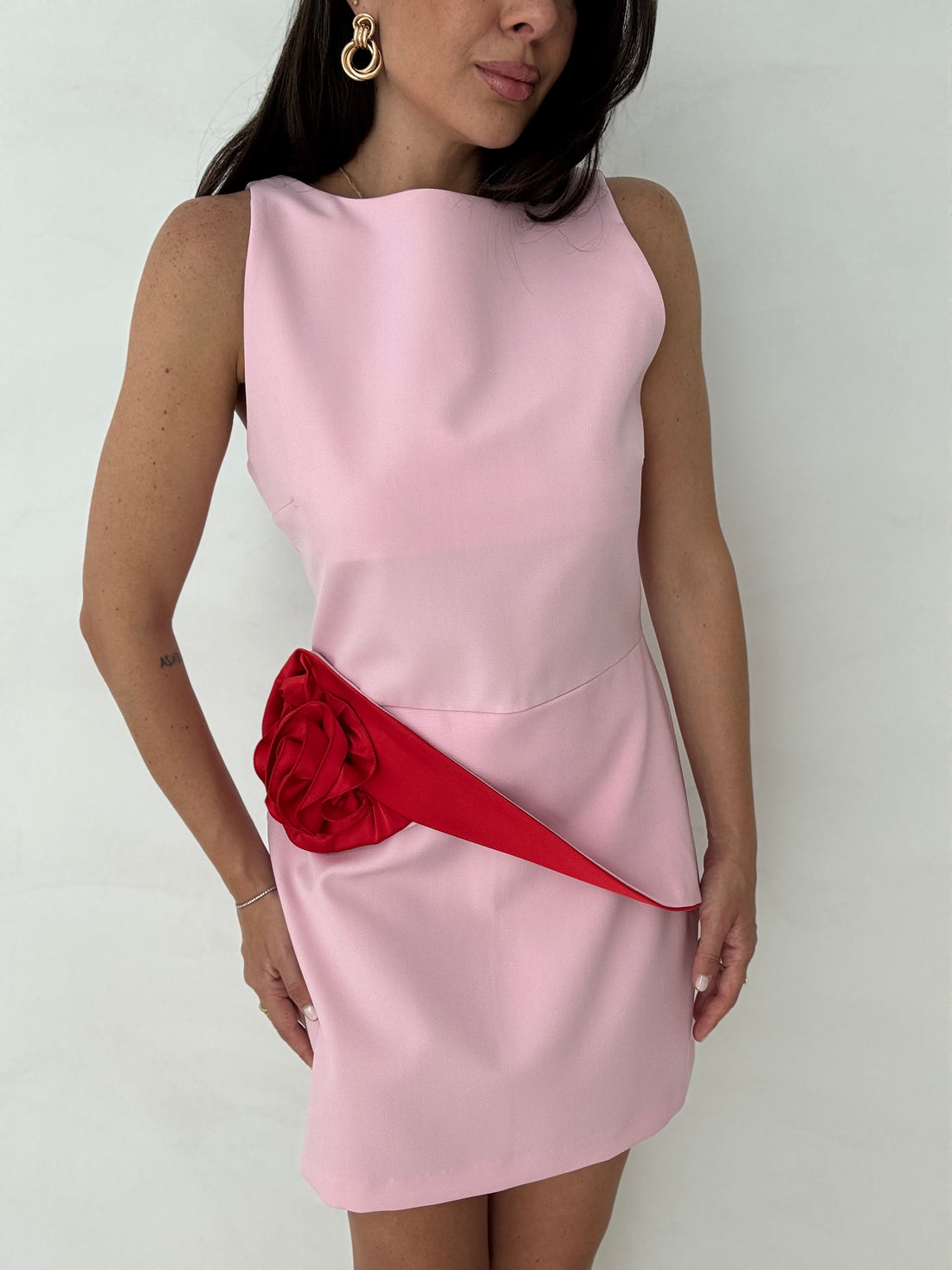 Abito ‘PRISCILLA’ con rouches rosa by lumina Rosa