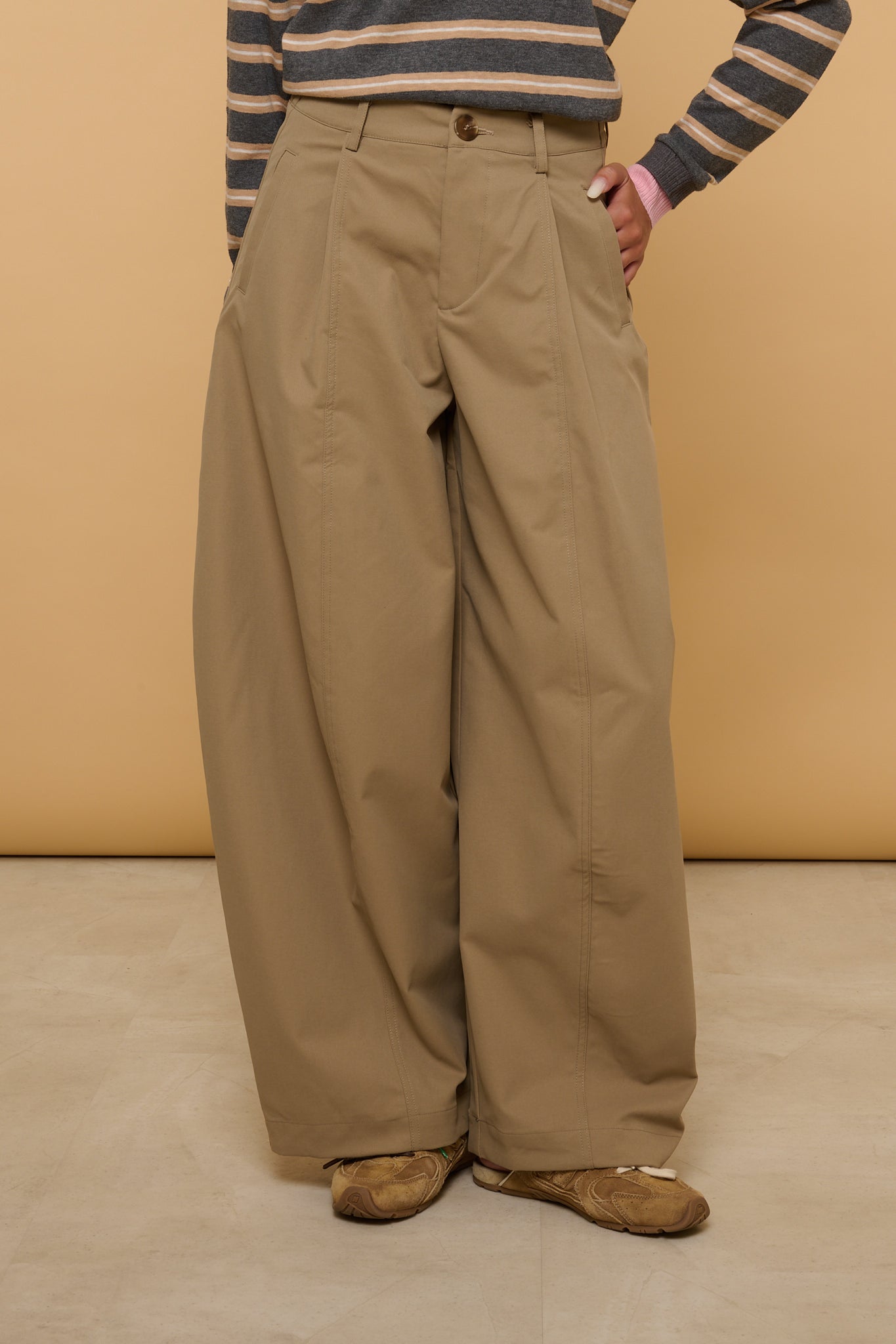 Pantalone ‘CUCITURA CENTRALE’ Ballon Fango