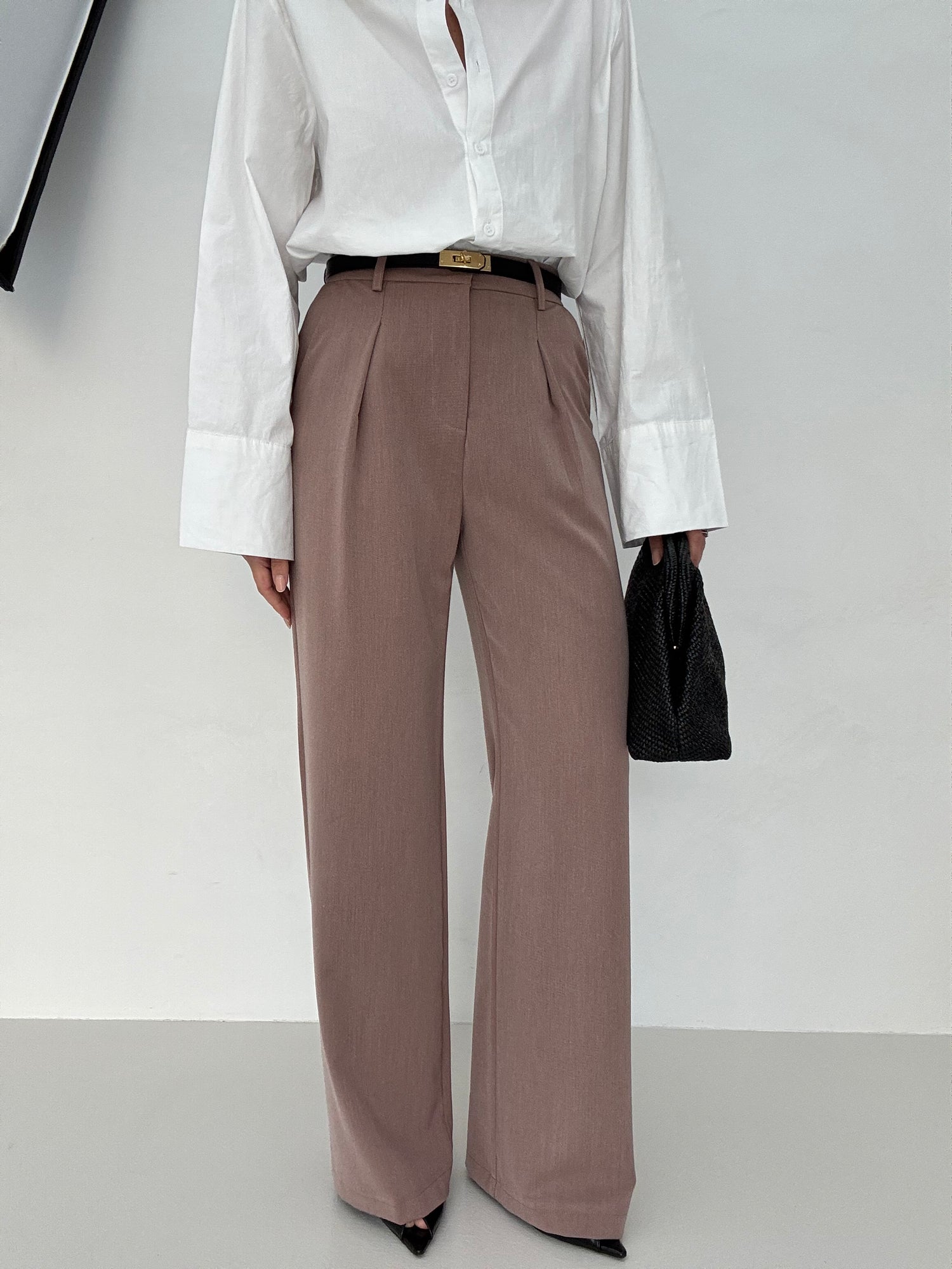 Pantalone con pence brown card