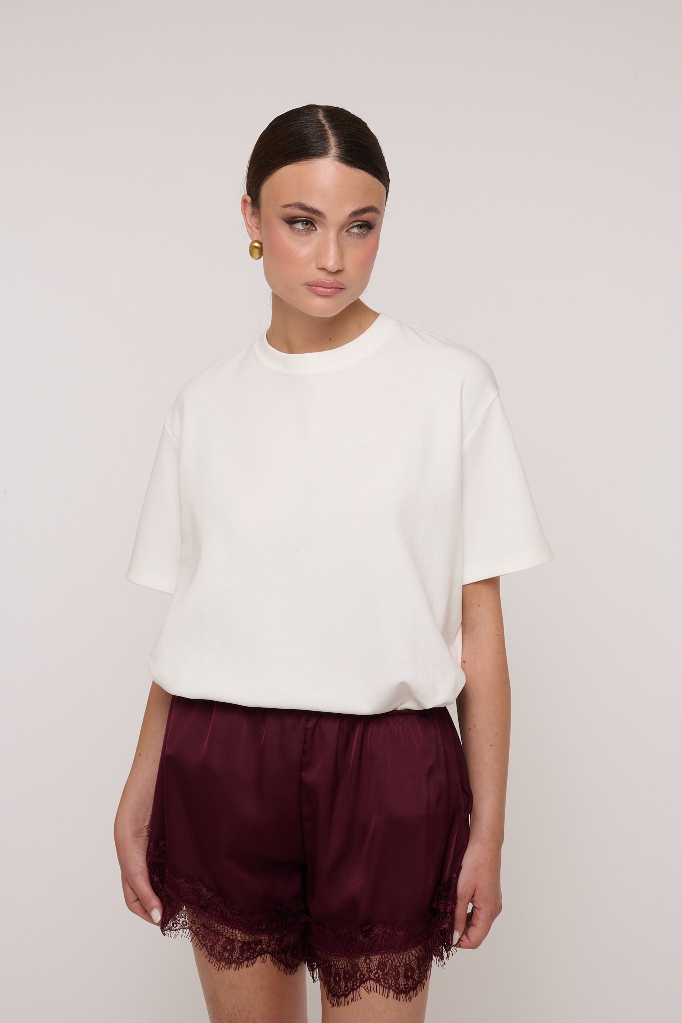 Pantaloncino ‘SIMIL RASO CON PIZZO’ Bordeaux