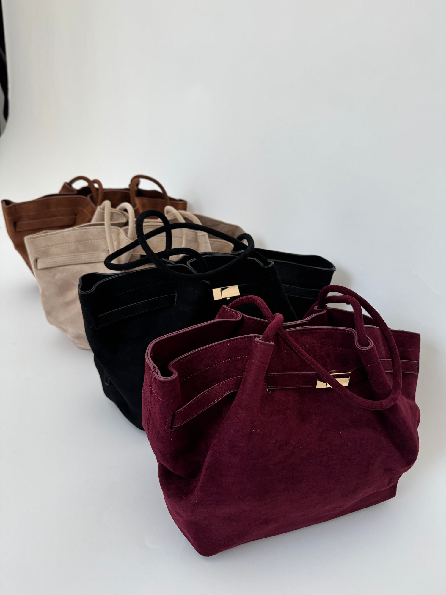 Borsa Suede ‘FIBBIA ORO’ VARI COLORI