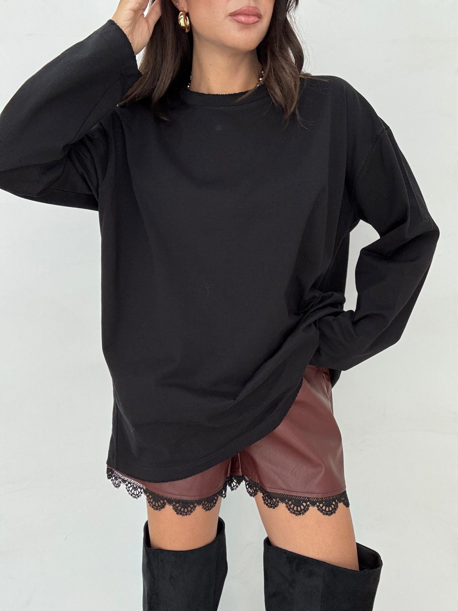 Maglia ‘OVER’ manica lunga Nera