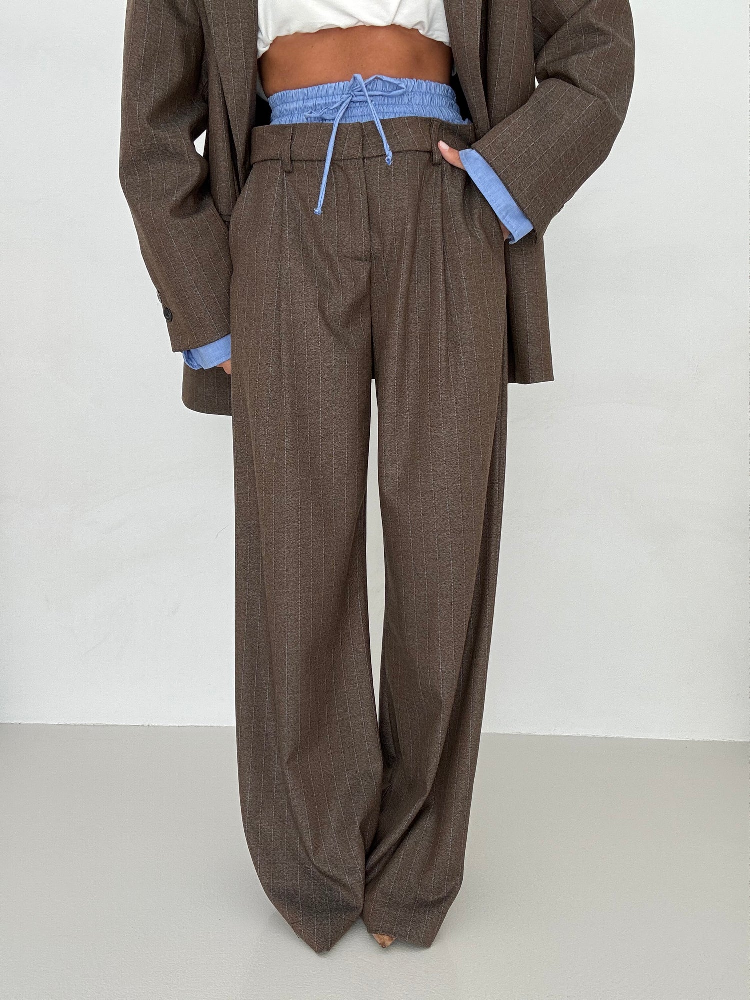 Pantalone ‘GESSATO’ By Lumina Cacao