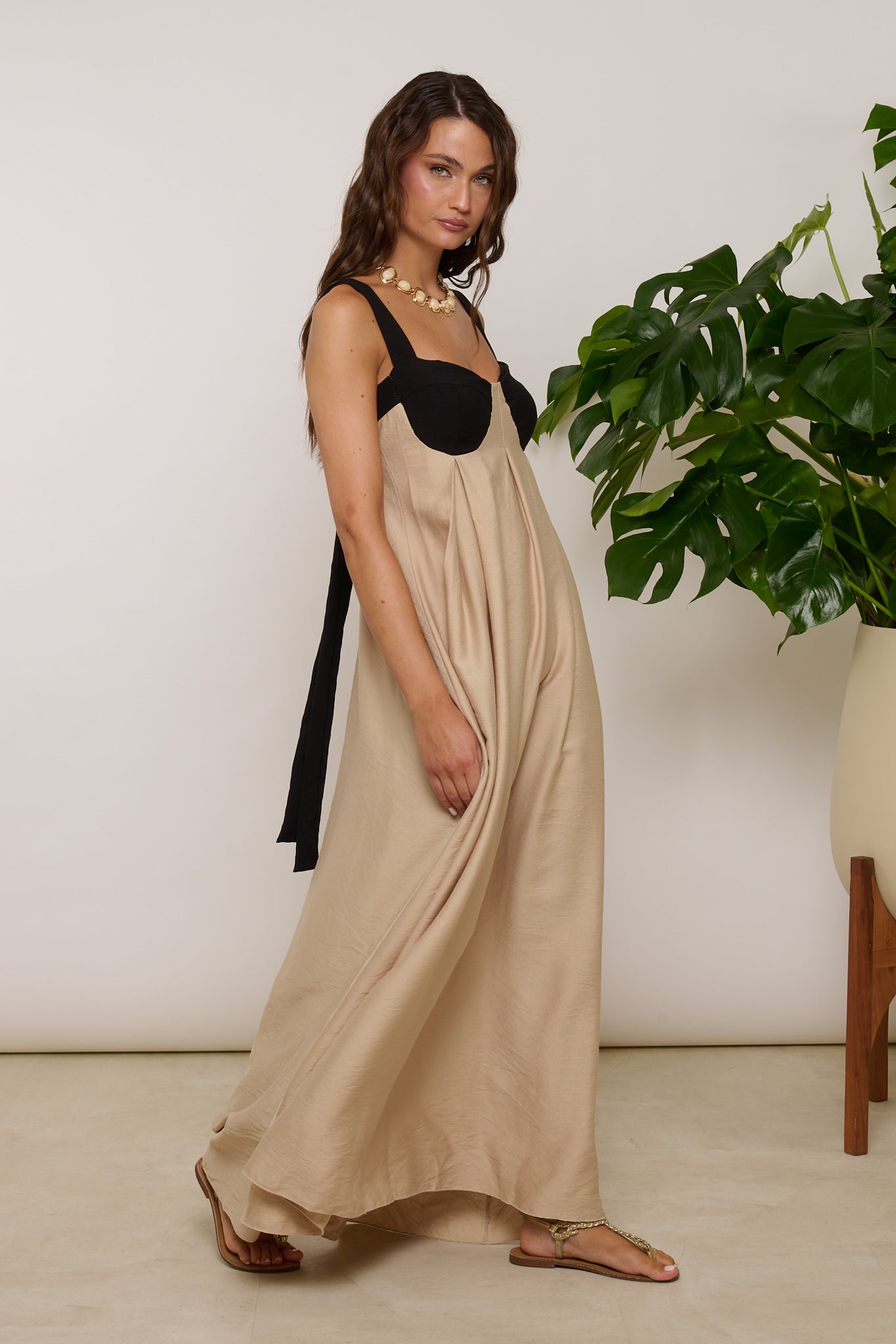 Abito ‘BICOLORE’ Beige e Nero