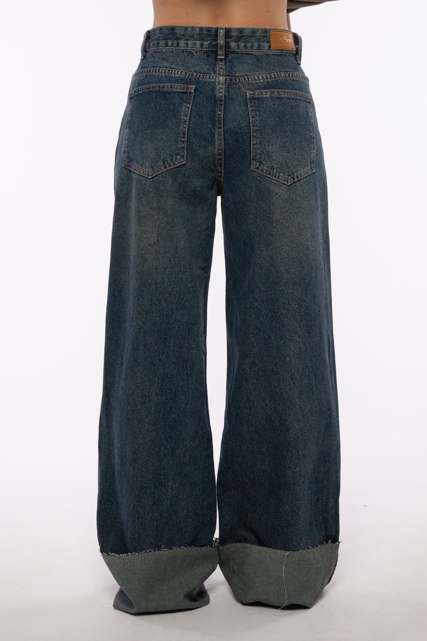 Jeans ‘PIEGONE’ Denim Scuro