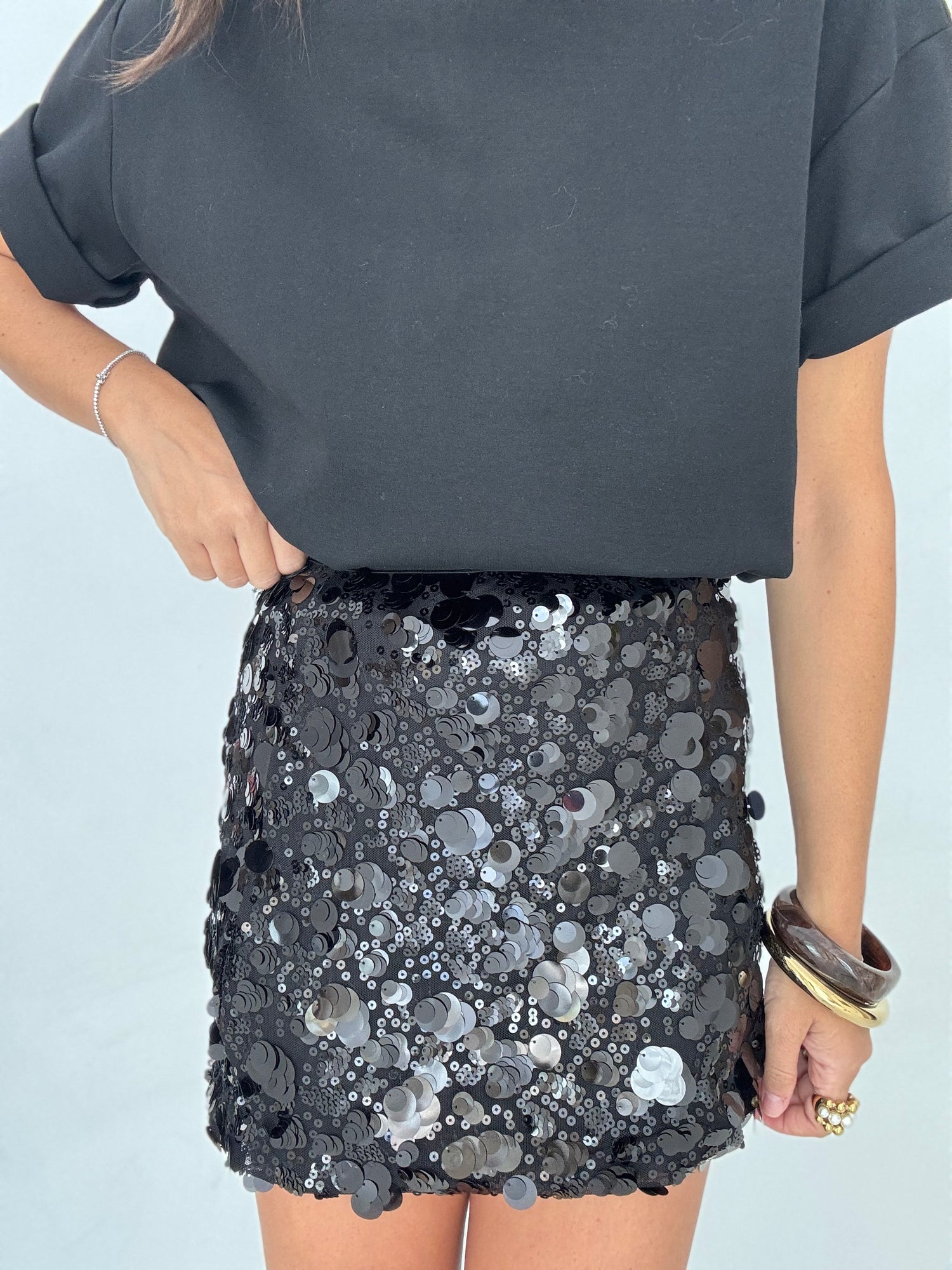 Gonna ‘PAILLETTES 3&33’ NERA