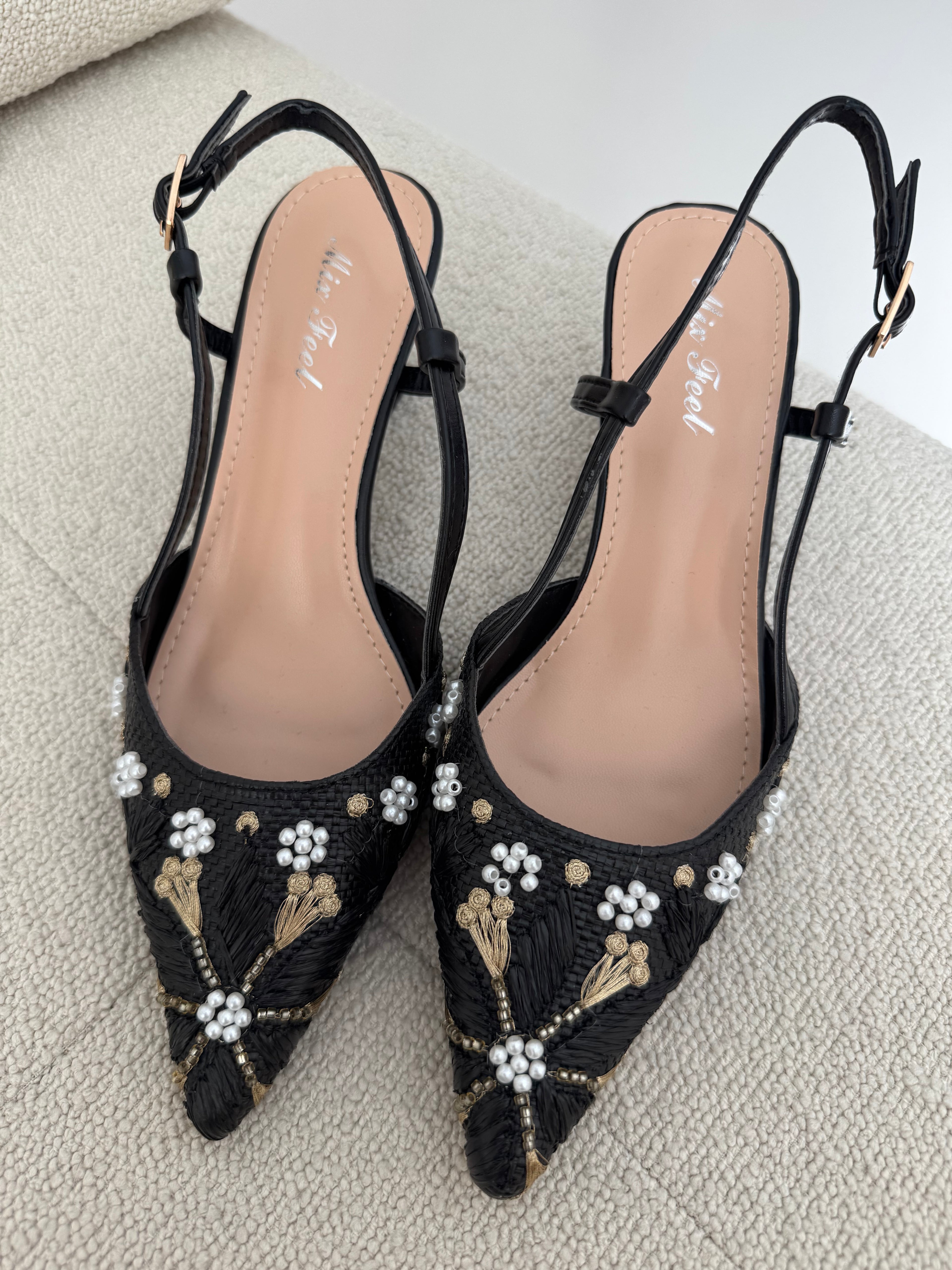 Slingback ‘RAFIA E MINI PERLE’ Nera