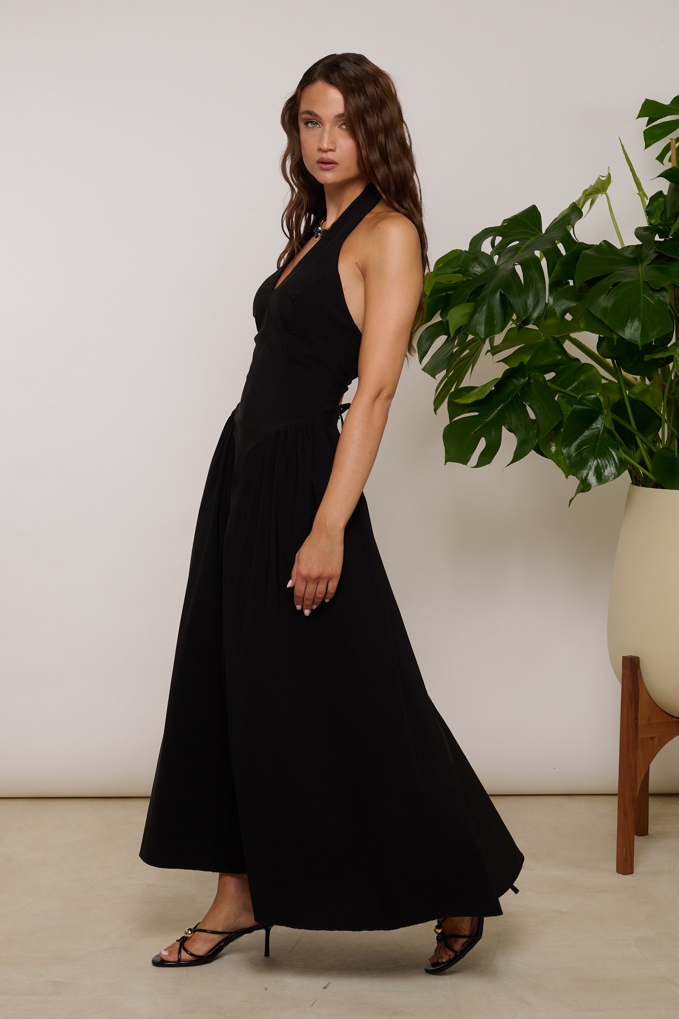 Abito ‘SCOLLO HALTER’ Nero