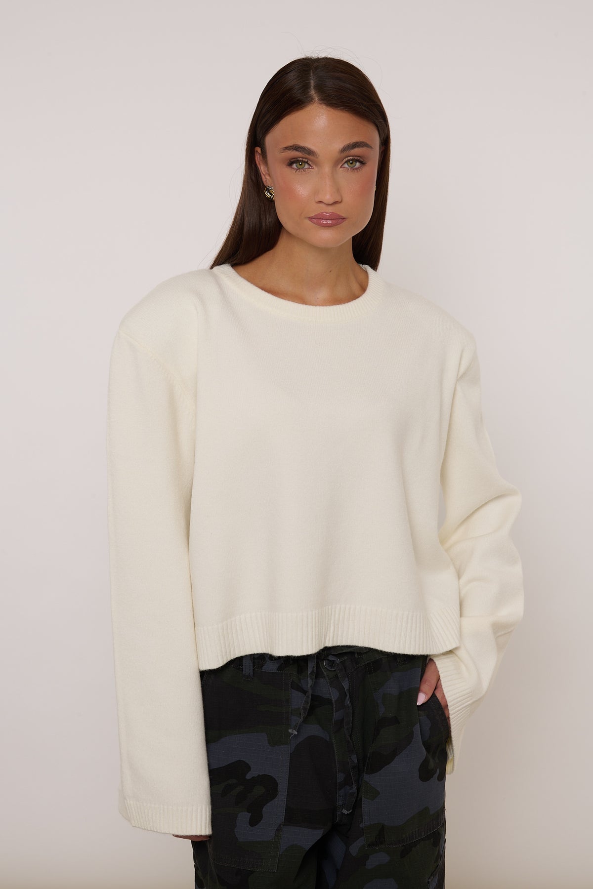 Maglione ‘MAXI SPALLINA’ girocollo Bianco
