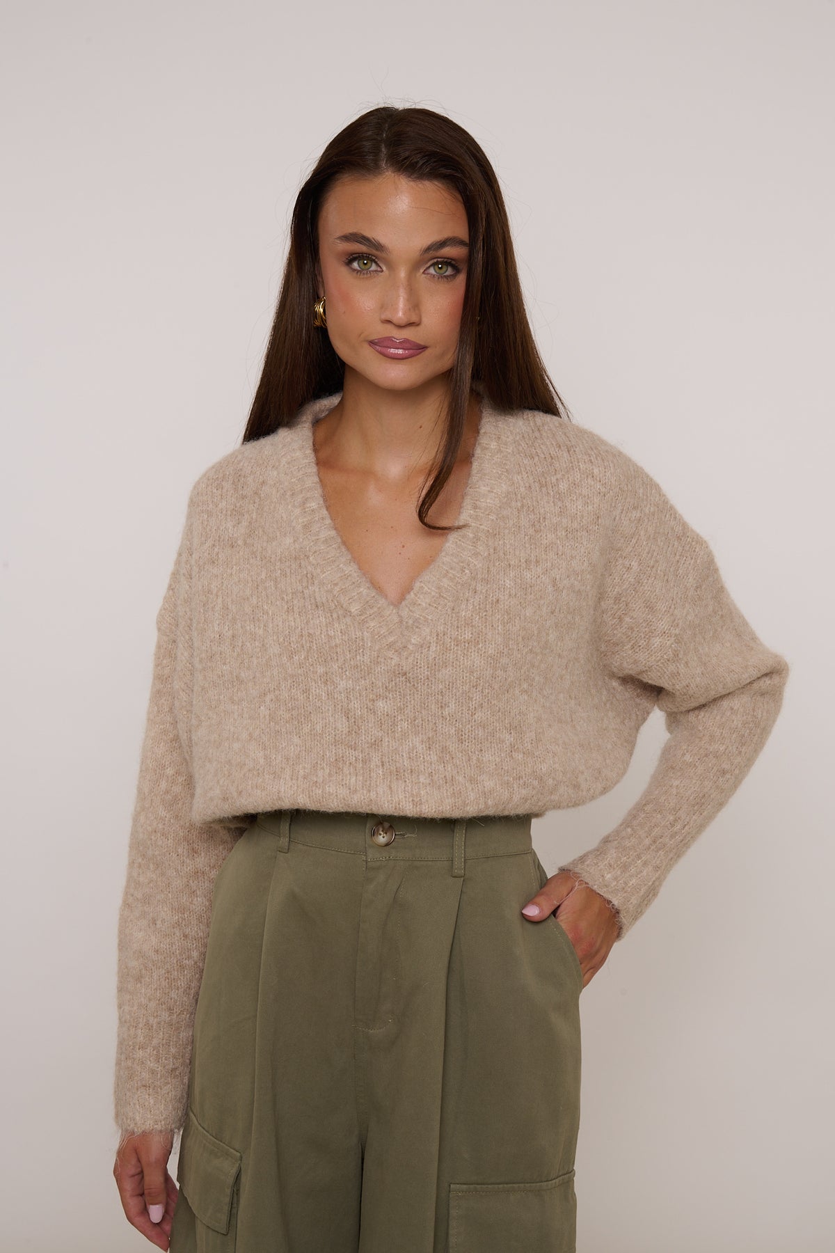 Maglione ‘SCOLLO V’ 5% LANA Beige