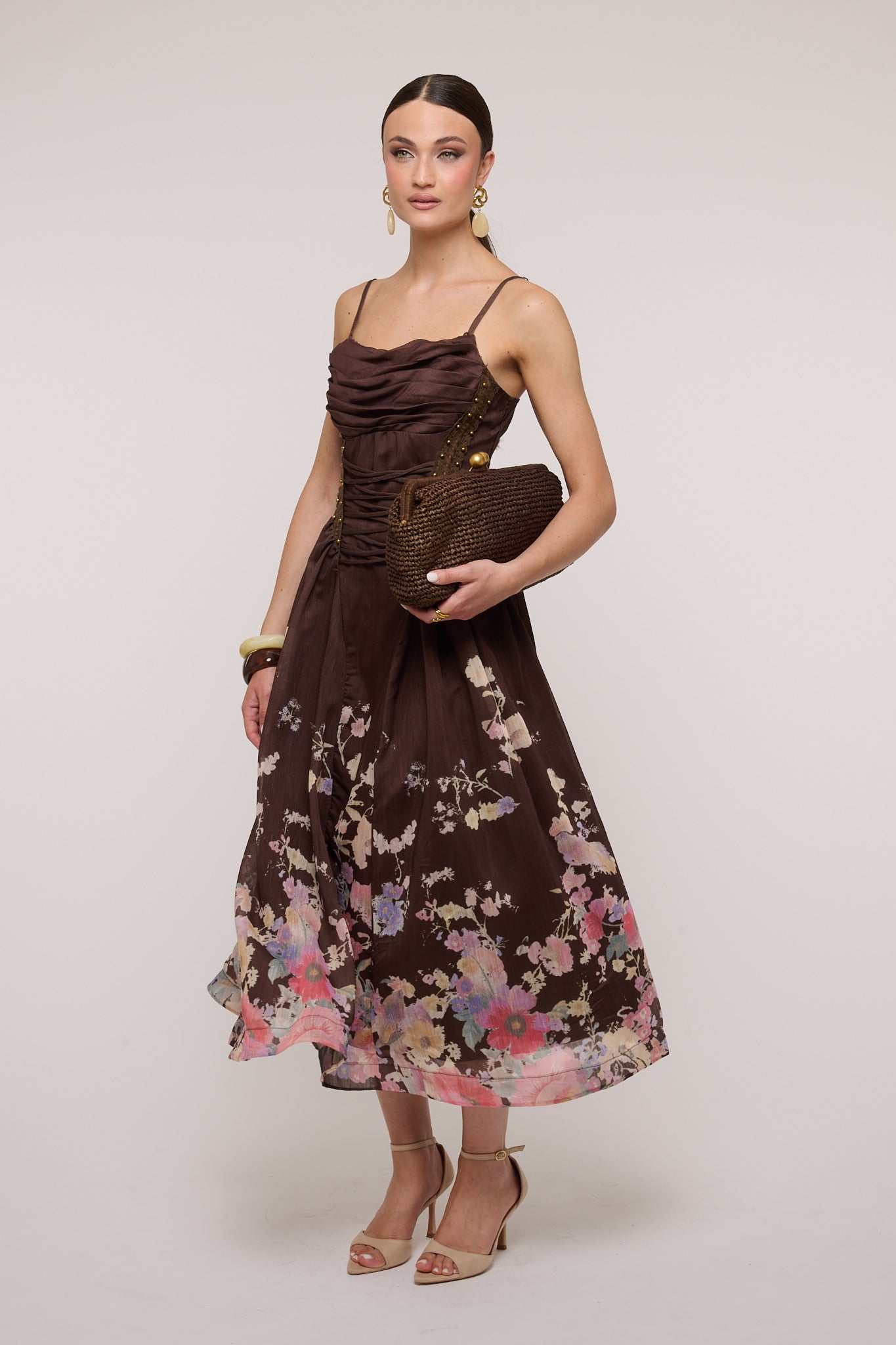 Abito ‘FINTE STRINGHE’ in Chiffon Cacao