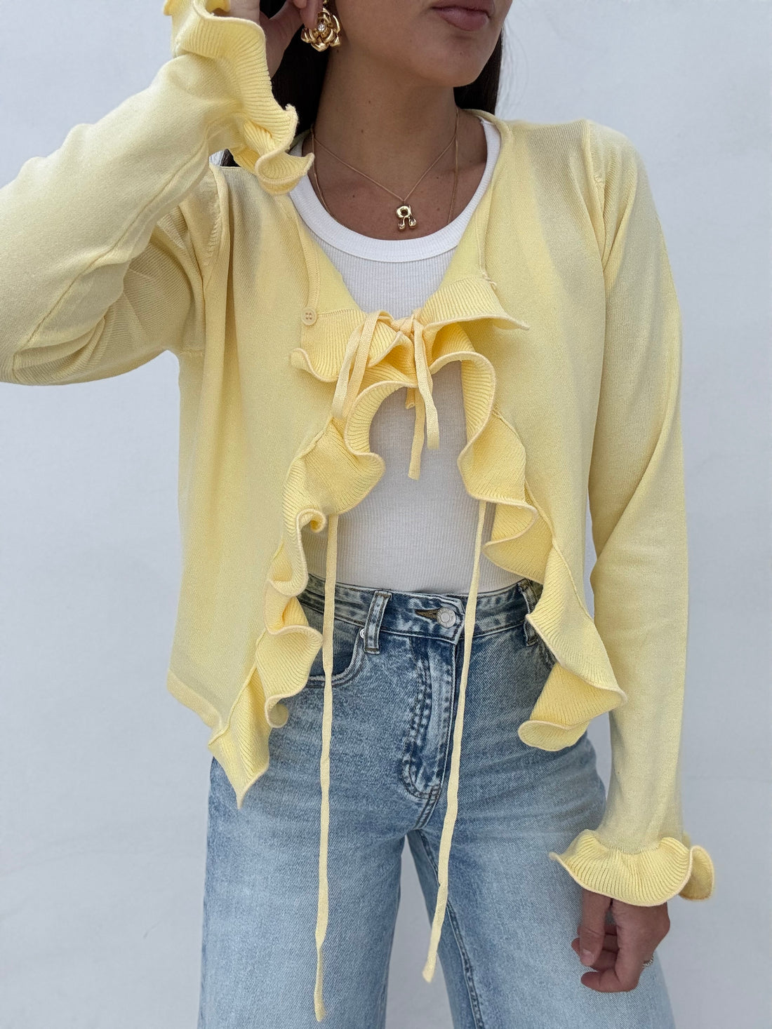 Maglia in filo con  ‘ROUCHES’ Giallo