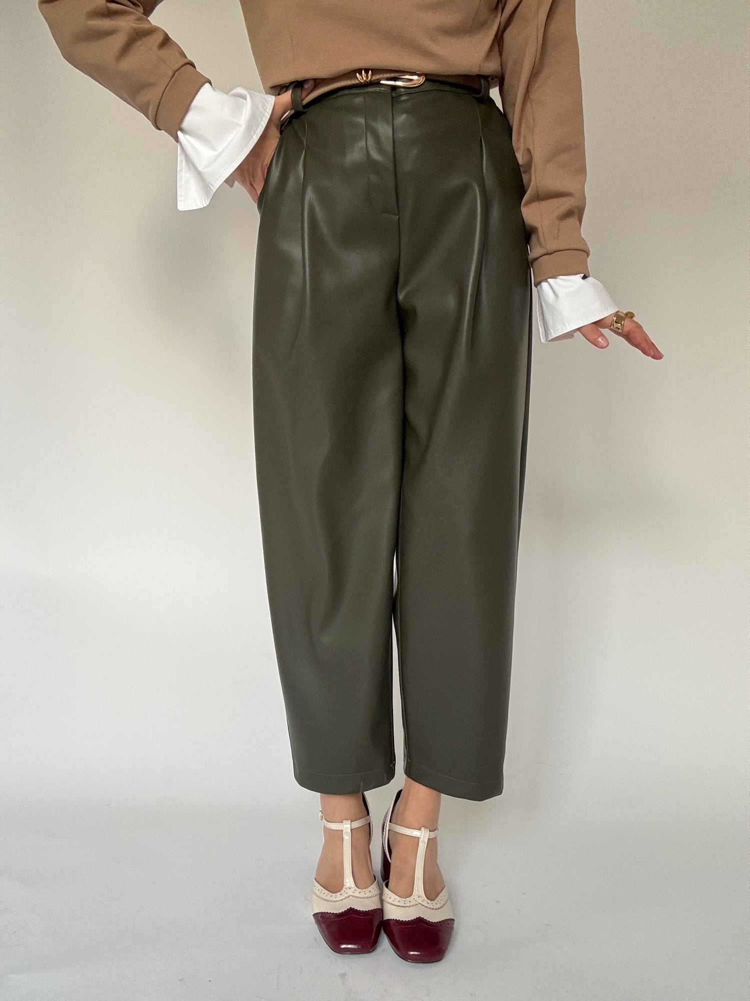 Pantalone ecopelle ‘3&33’ Verde Militare