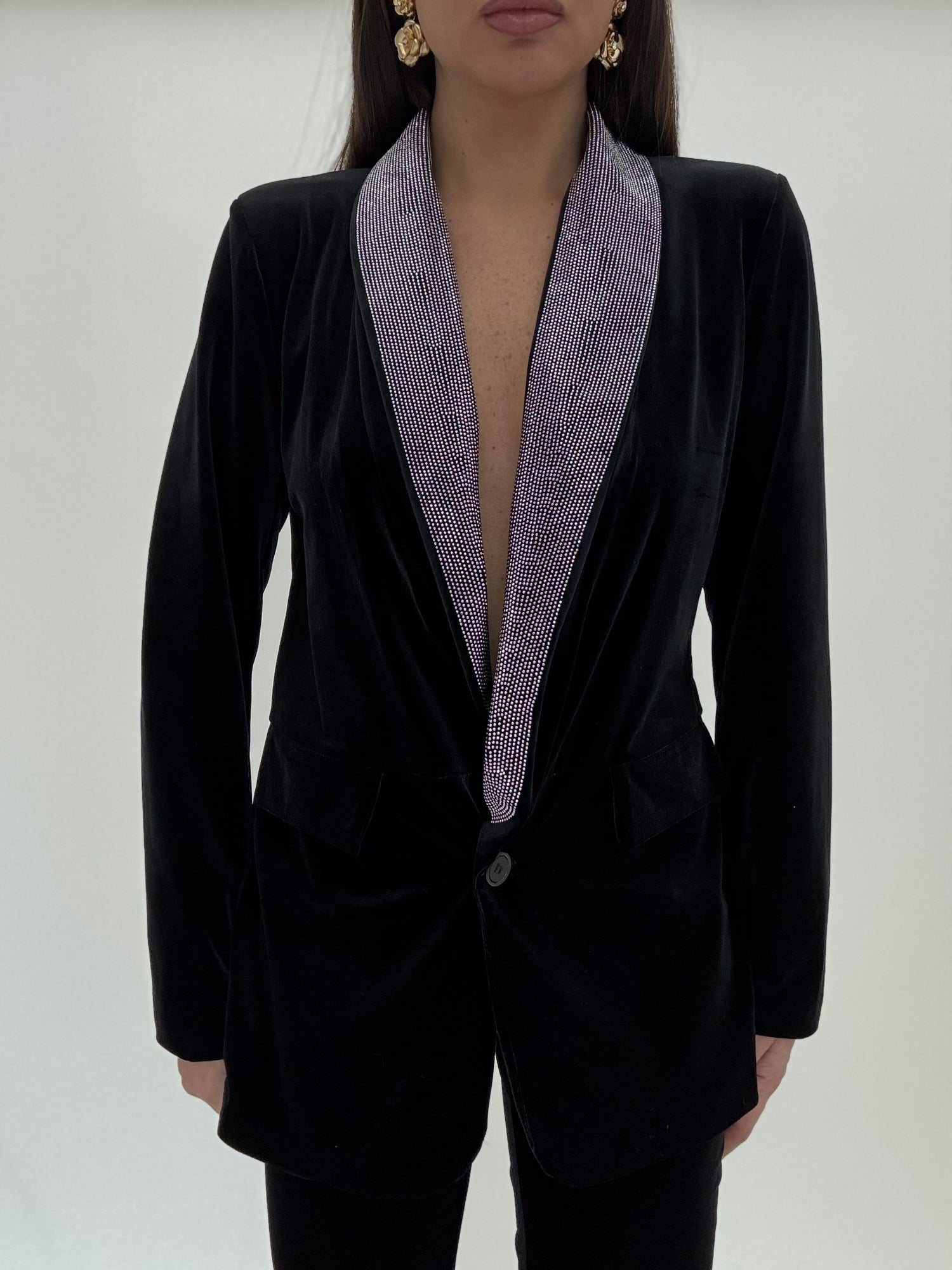 Tailleur in velluto con strass