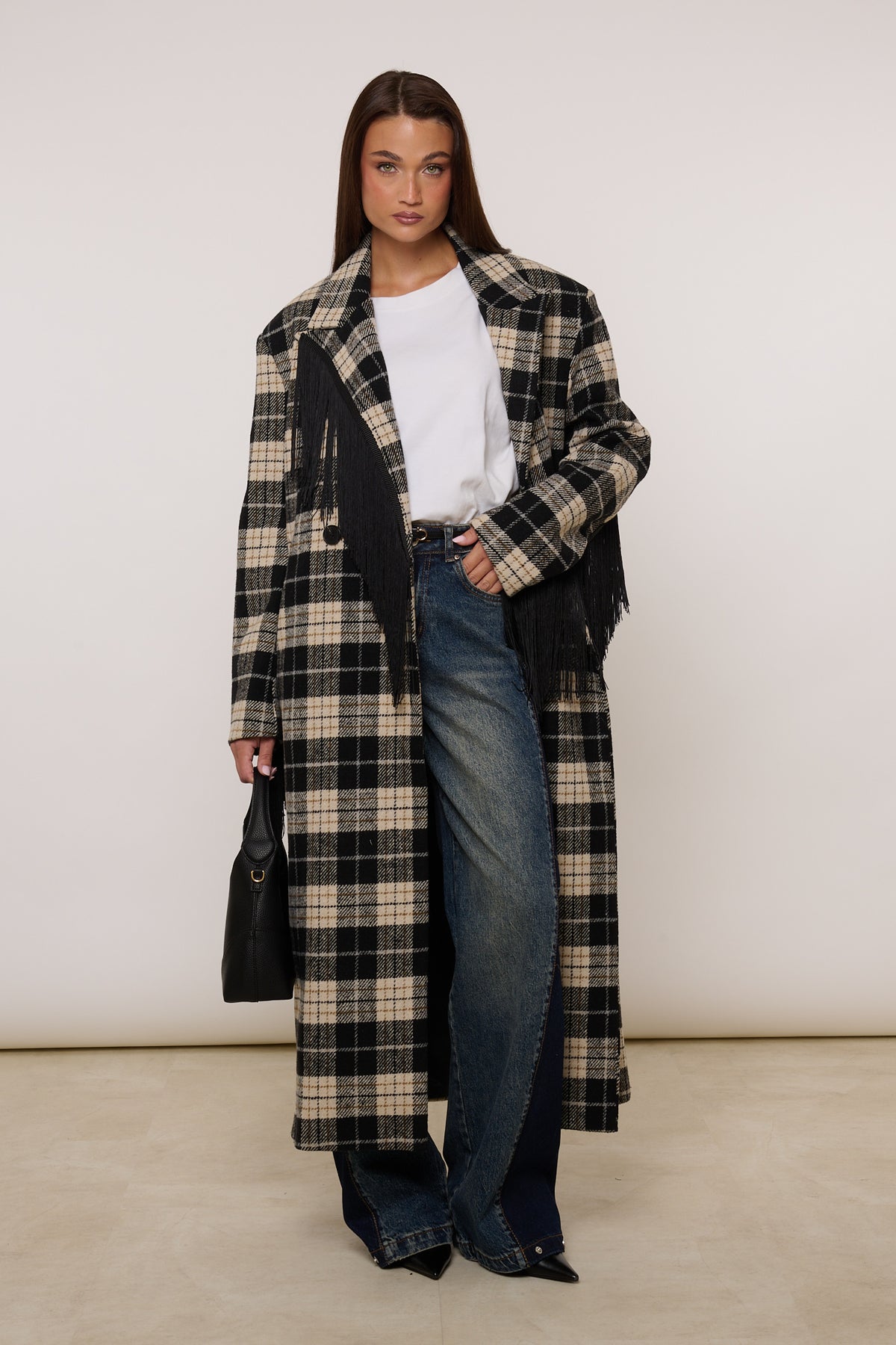 Cappotto ‘FRANGE’ By Lumina Quadri Nero