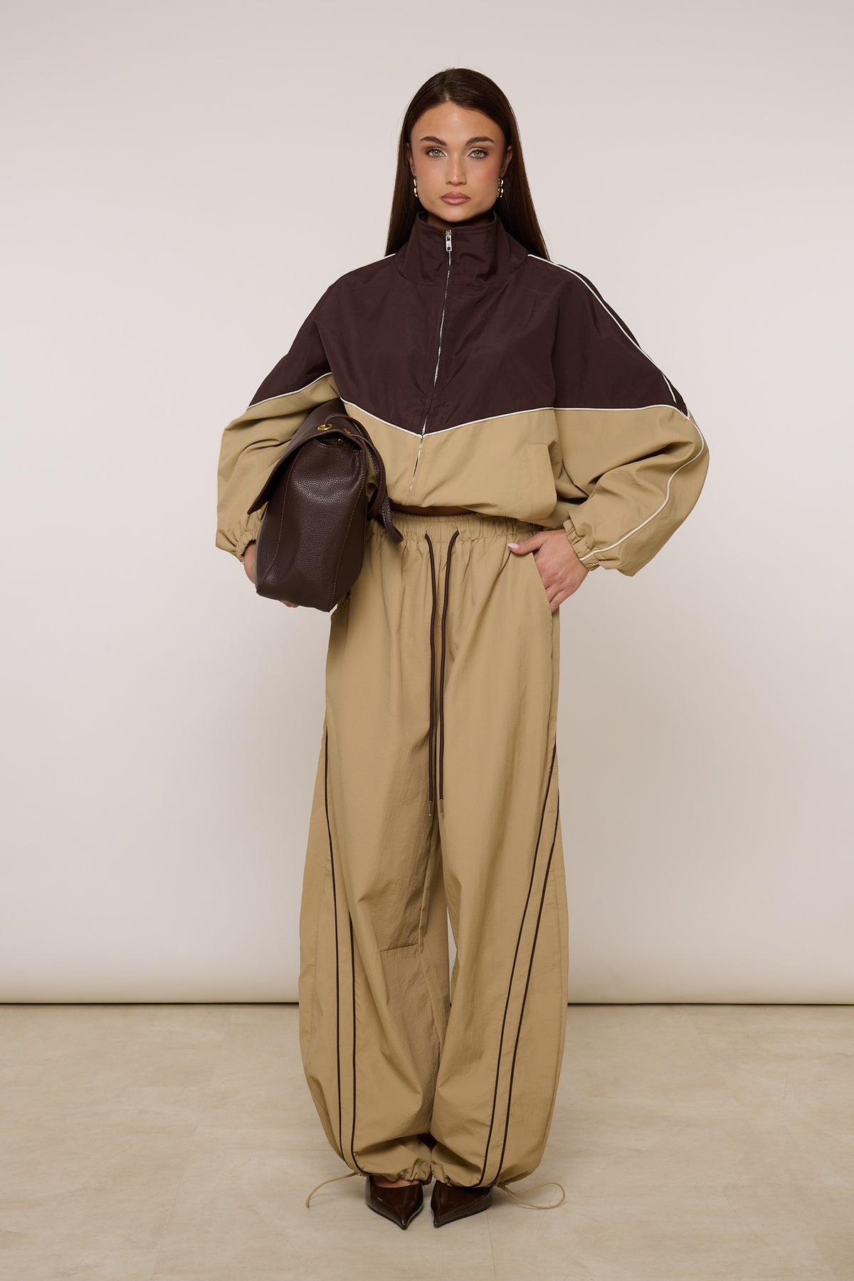 Coordinato Tuta ‘TESSUTO TECNICO’ Camel