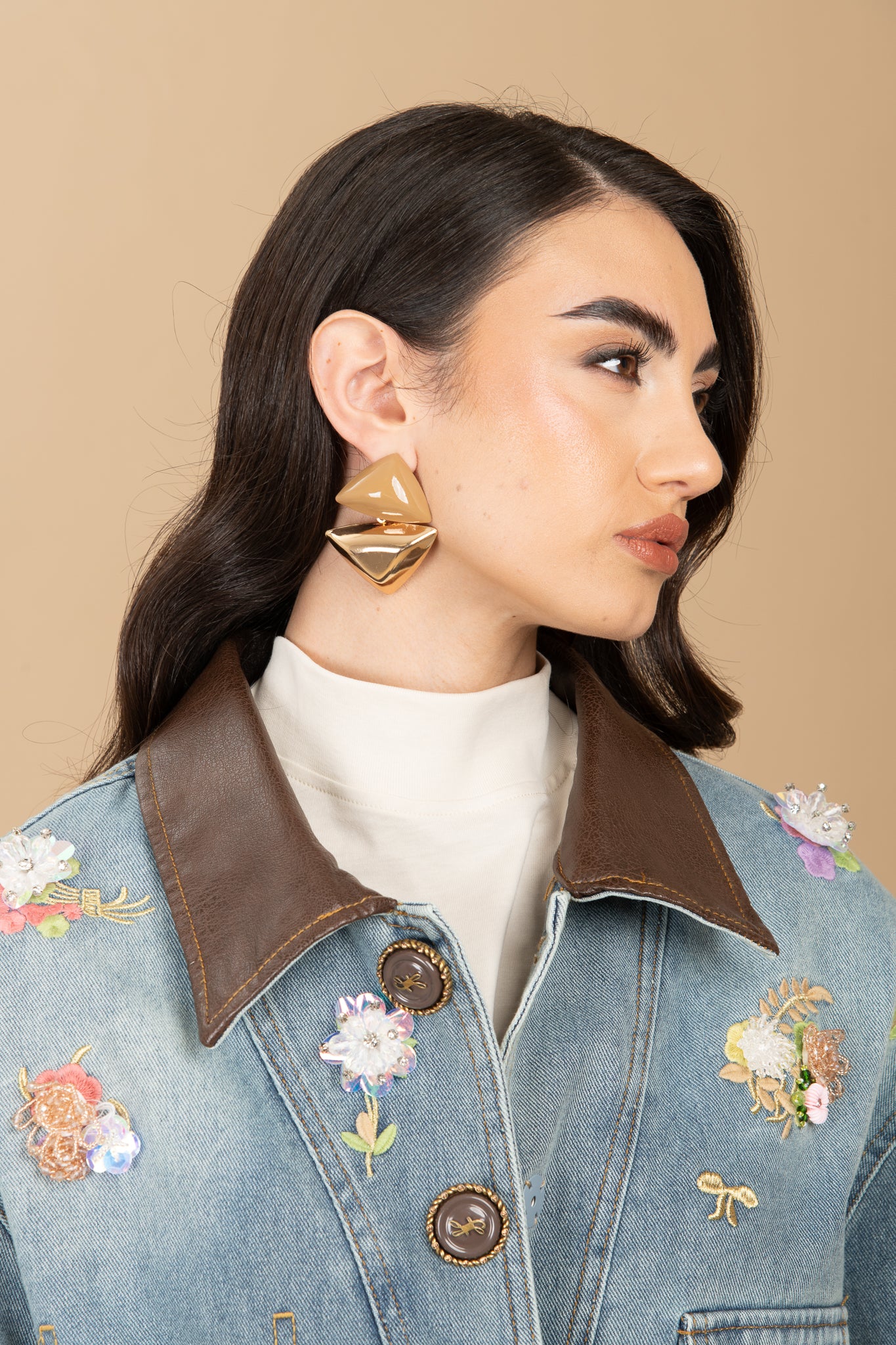 Orecchini ‘DOPPIO TRIANGOLO’ Beige e Oro