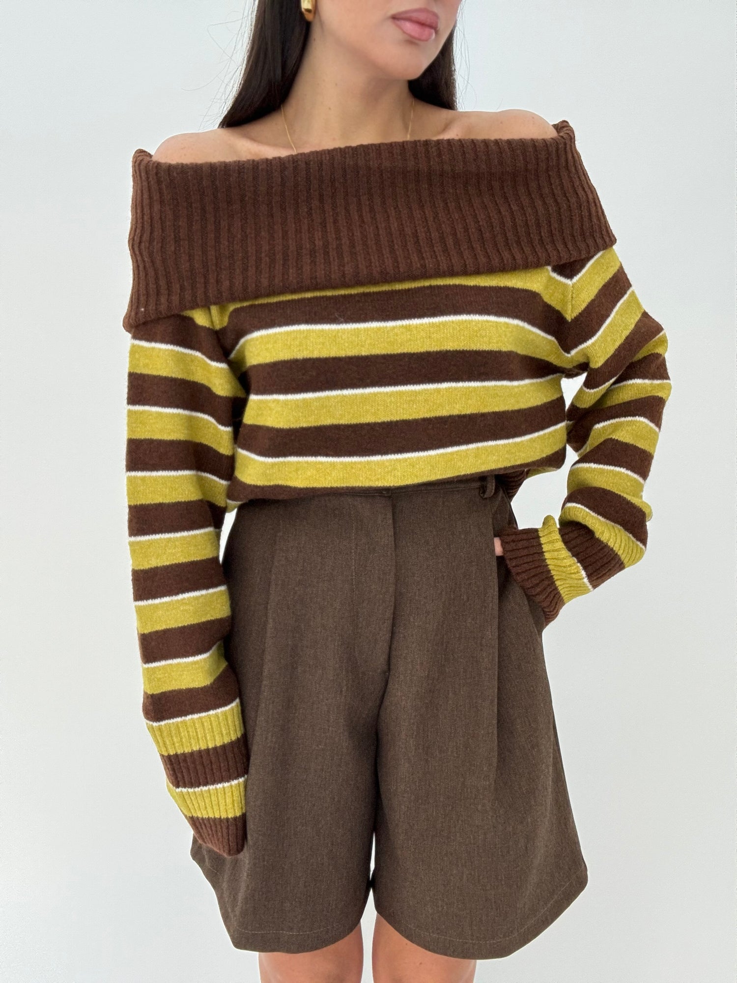 Maglione ‘SCOLLO A BARCA’ righe Cacao e Pistacchio