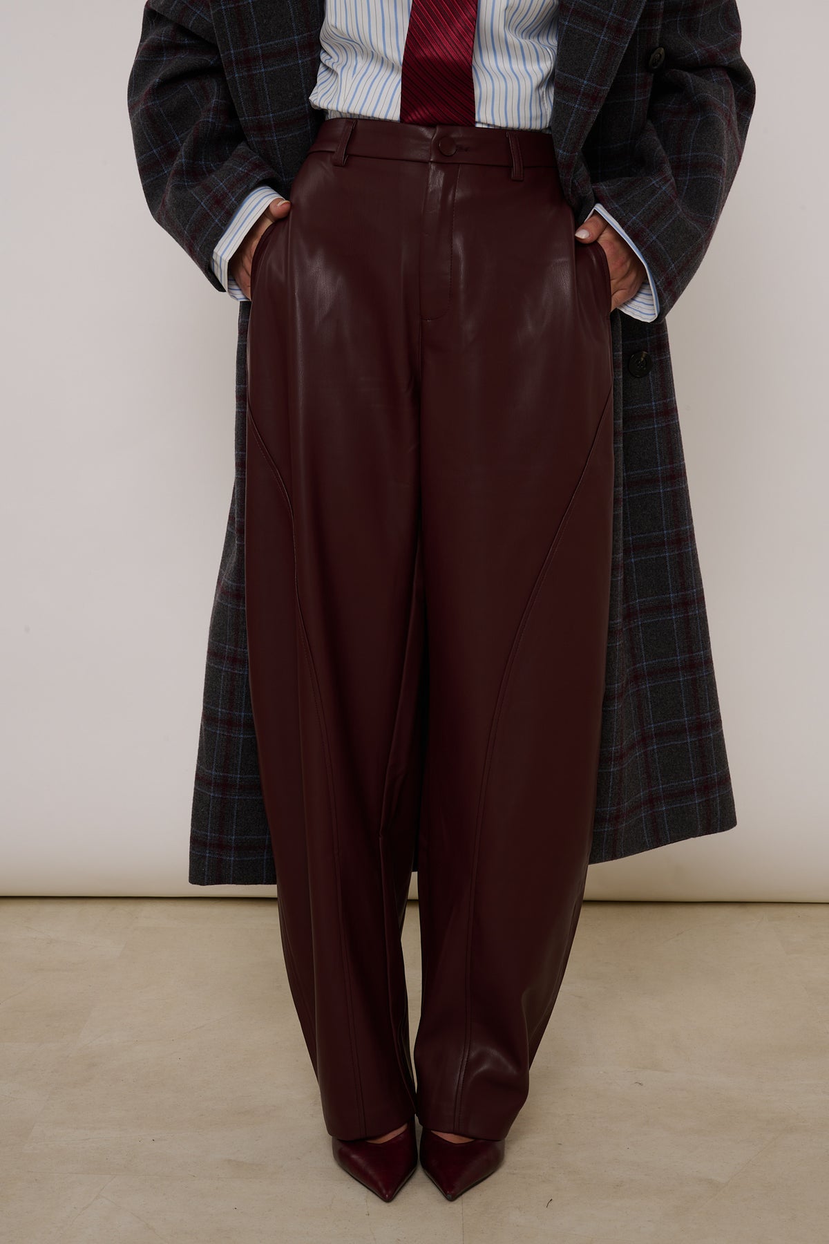 Pantalone ‘BARREL’ Ecopelle Bordeaux