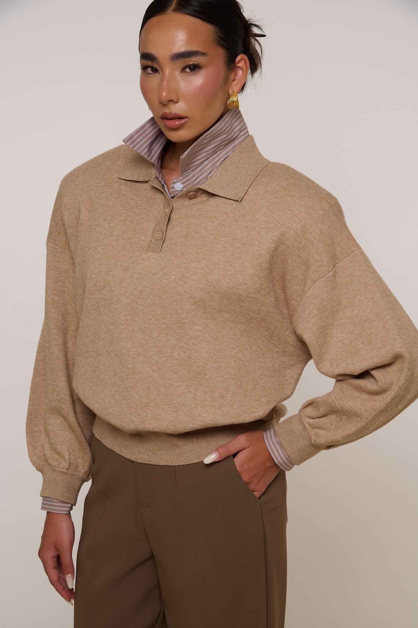 Maglione/Polo con spalline Camel