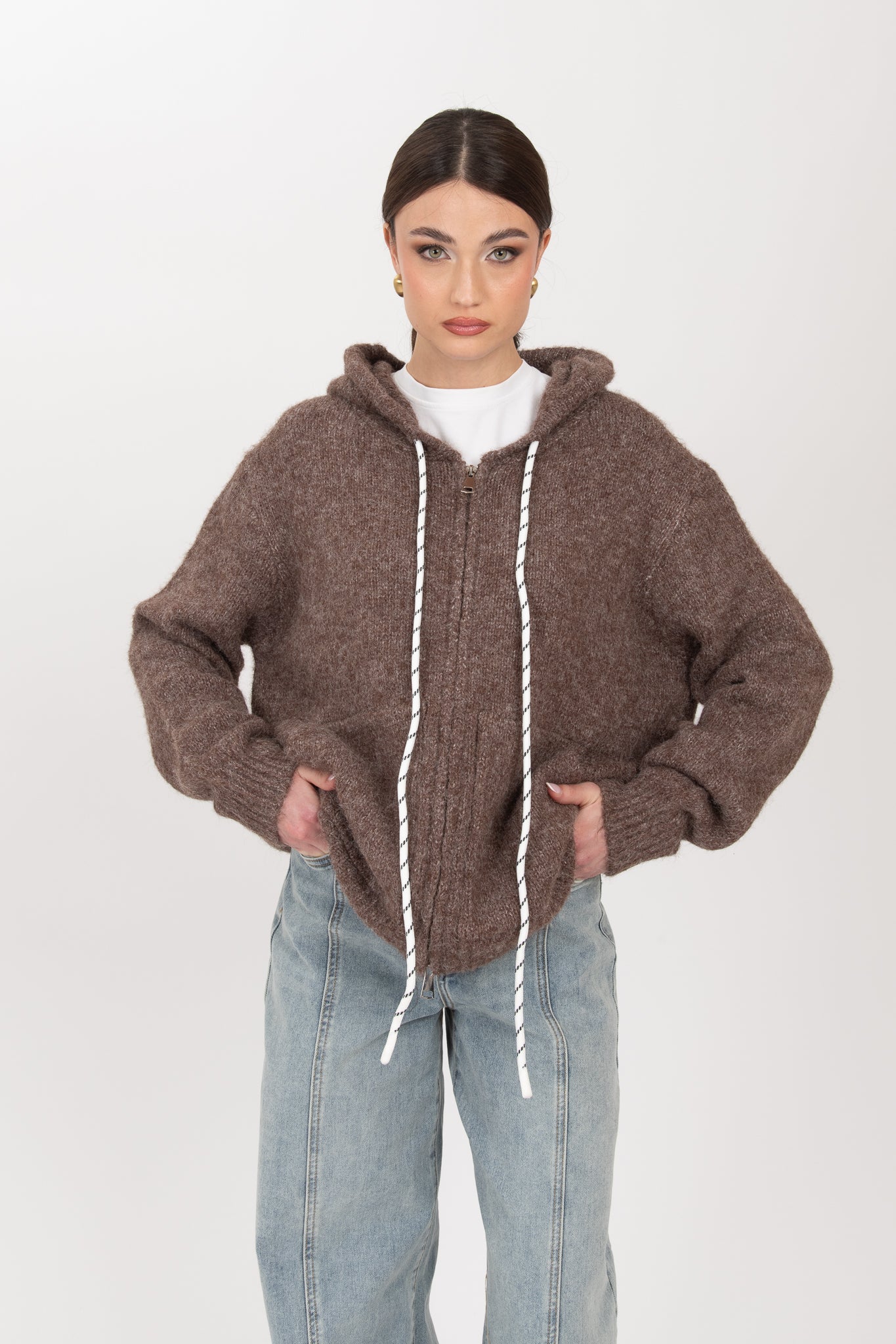 Maglione con cappuccio   ‘LACCETTI E ZIP’ Cacao