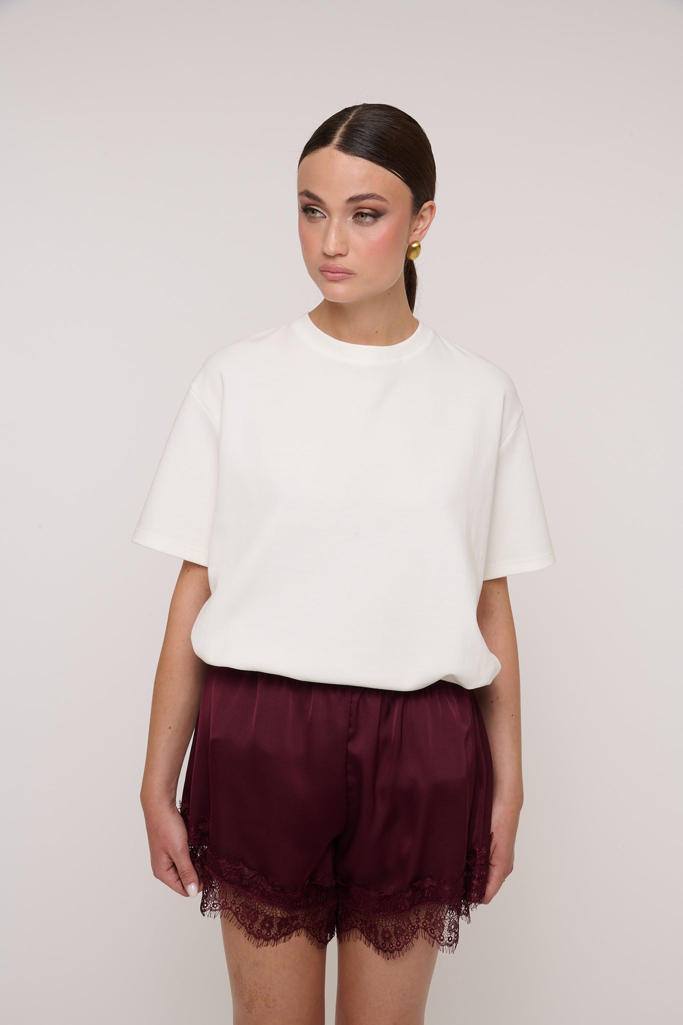 Pantaloncino ‘SIMIL RASO CON PIZZO’ Bordeaux