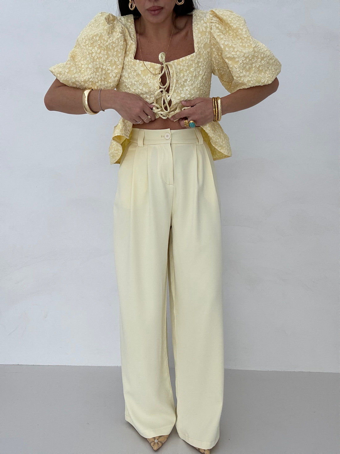 Pantalone ‘ELASTICO SUL RETRO’ Giallo Pastello