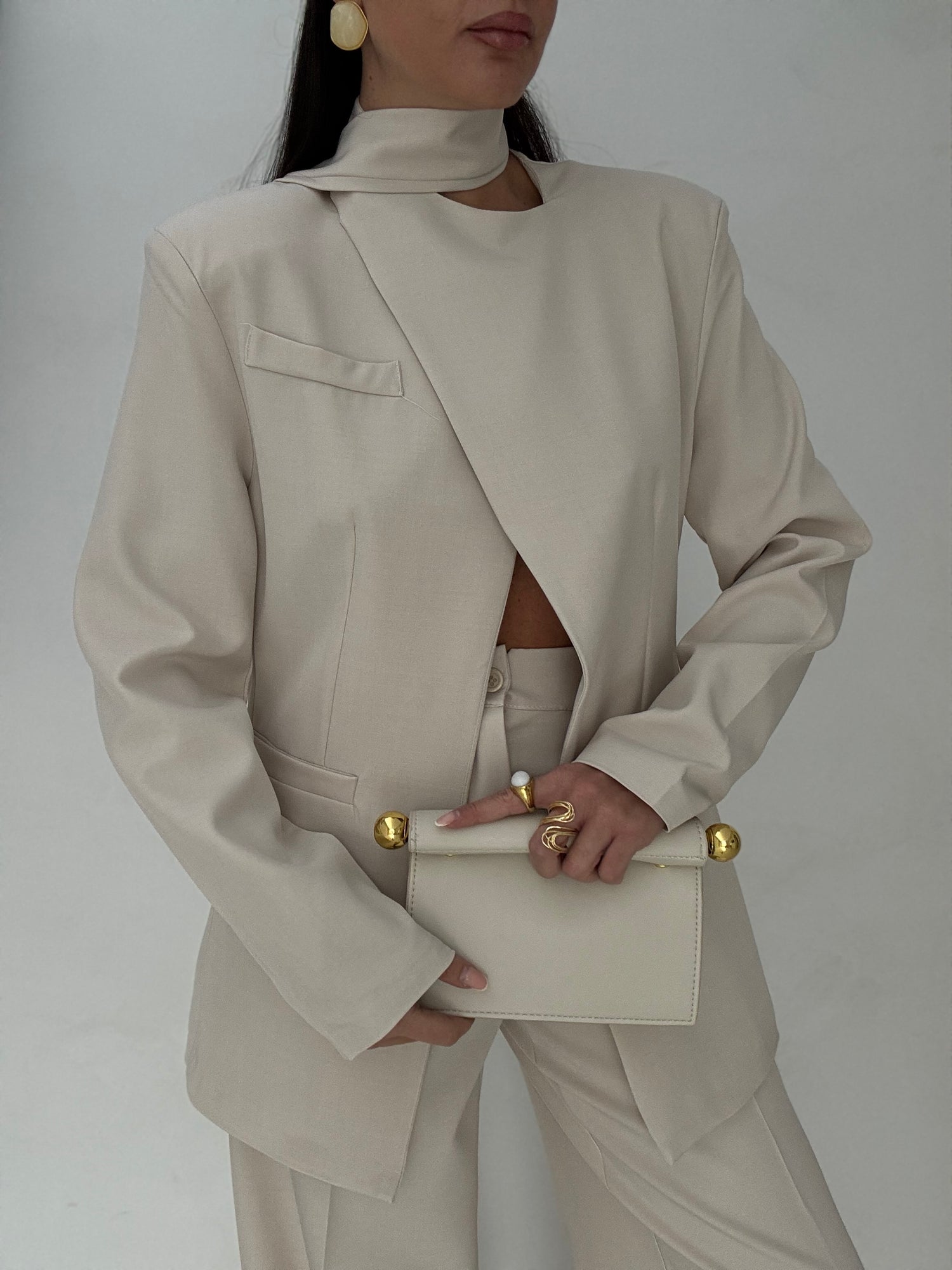 Tailleur ‘CON FUSCIACCA’ Panna