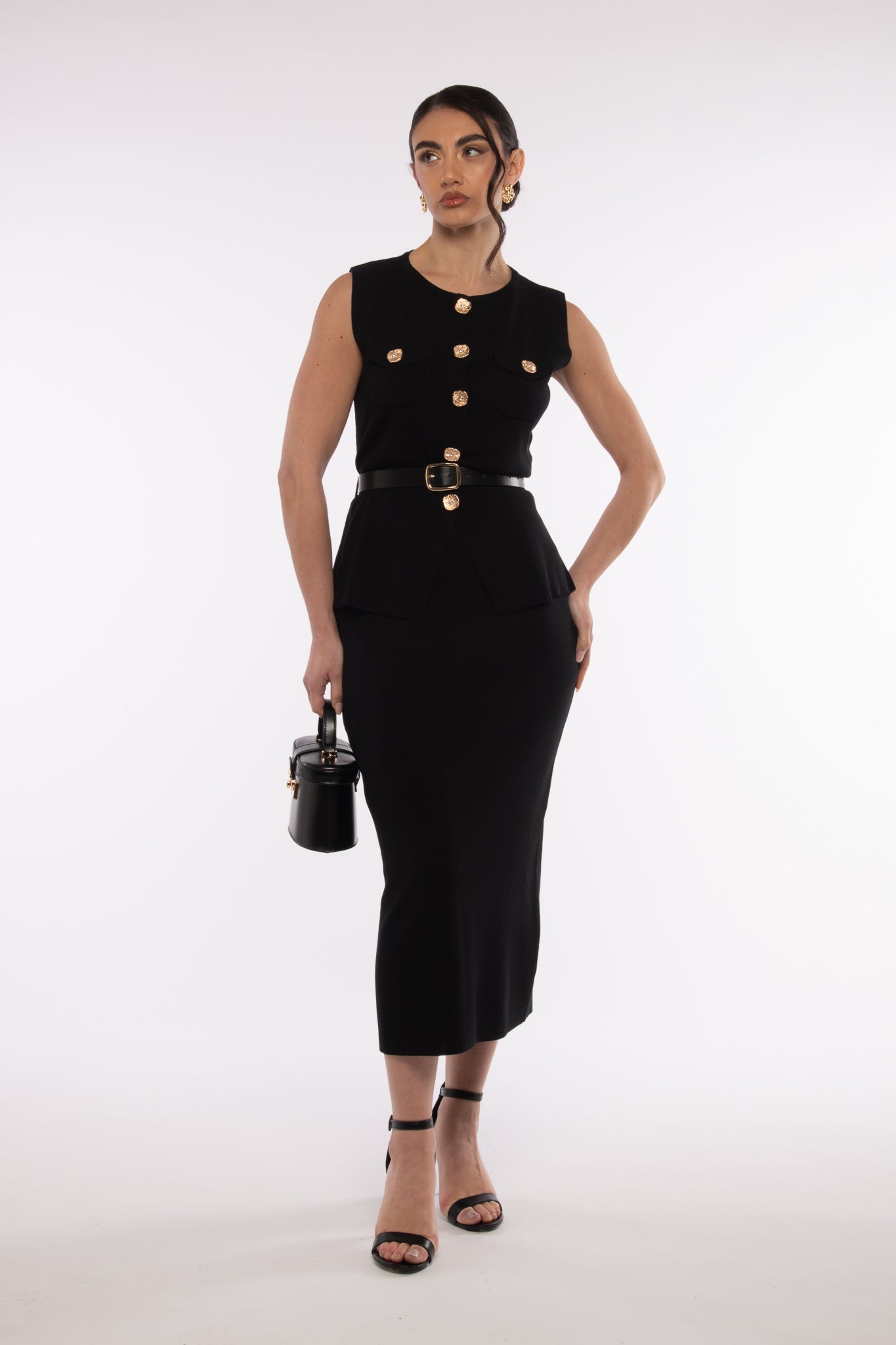 Coordinato ‘GILET+GONNA BOTTONI ORO’ Nero