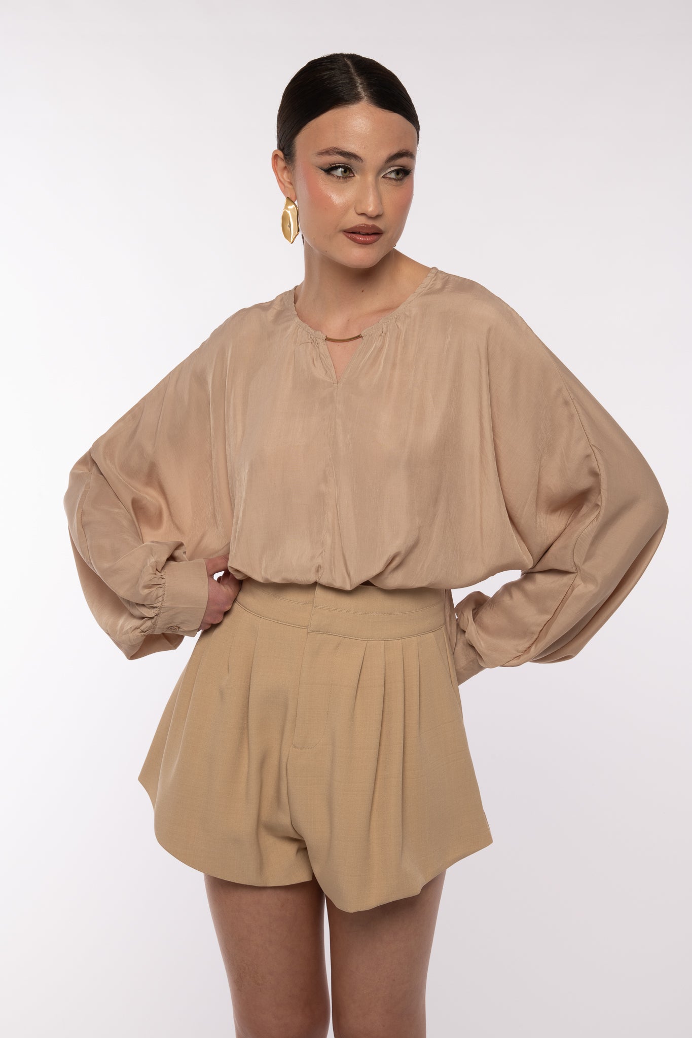 Blusa ‘DETTAGLIO ORO’ Beige