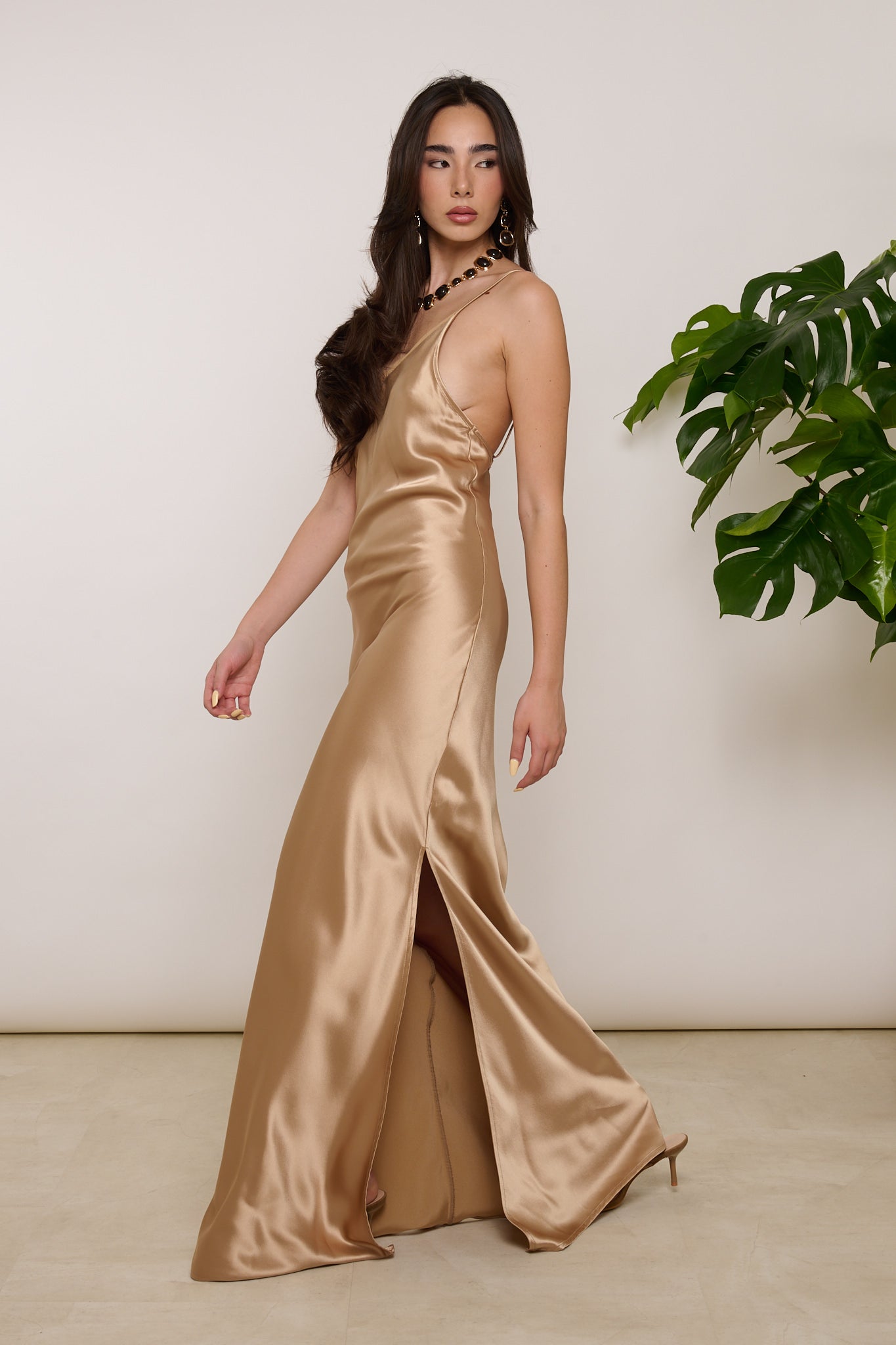 Abito ‘SATIN’ By Lumina Champagne