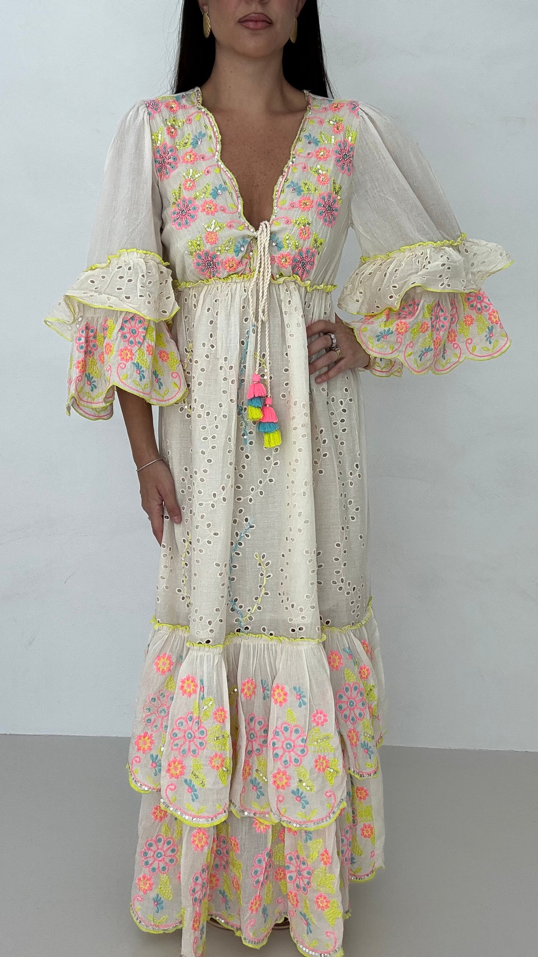 Abito ‘FIORI E PAILLETTES 100%COTONE’ Panna