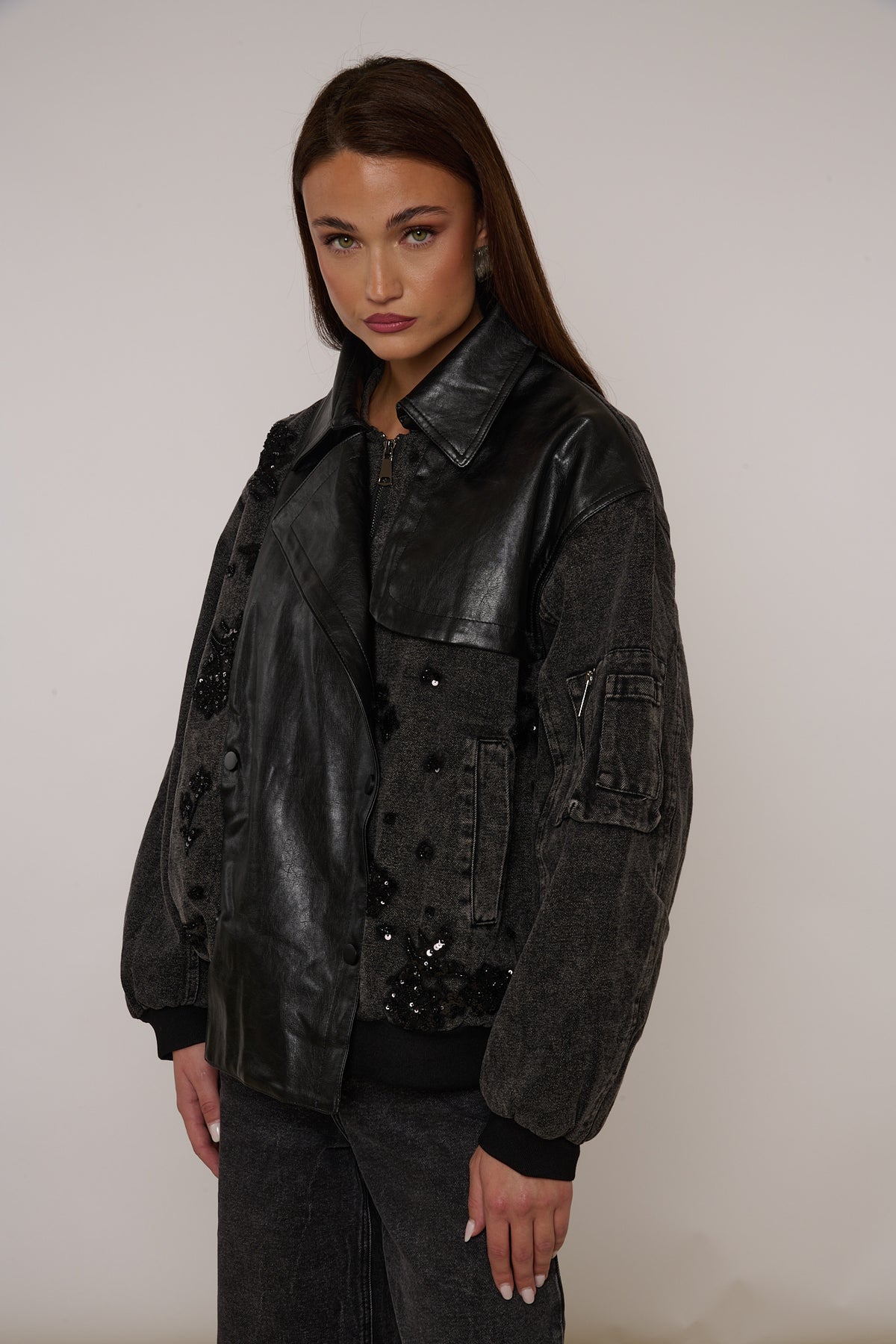Bomber ‘CON APPLICAZIONI’ Denim Nero