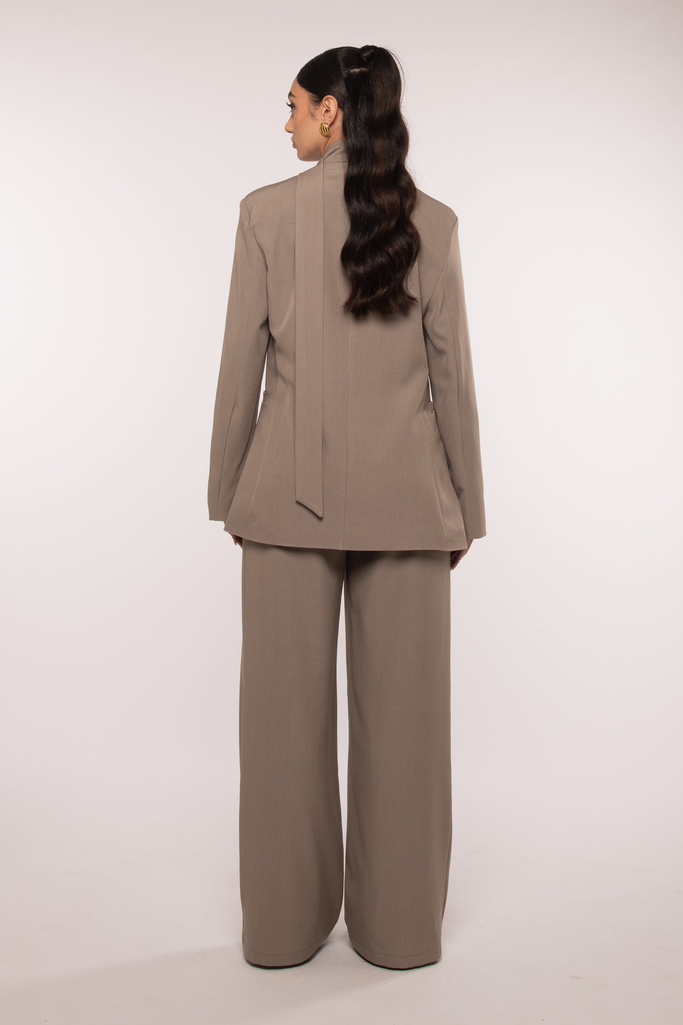 Tailleur ‘CON FUSCIACCA’ Fango