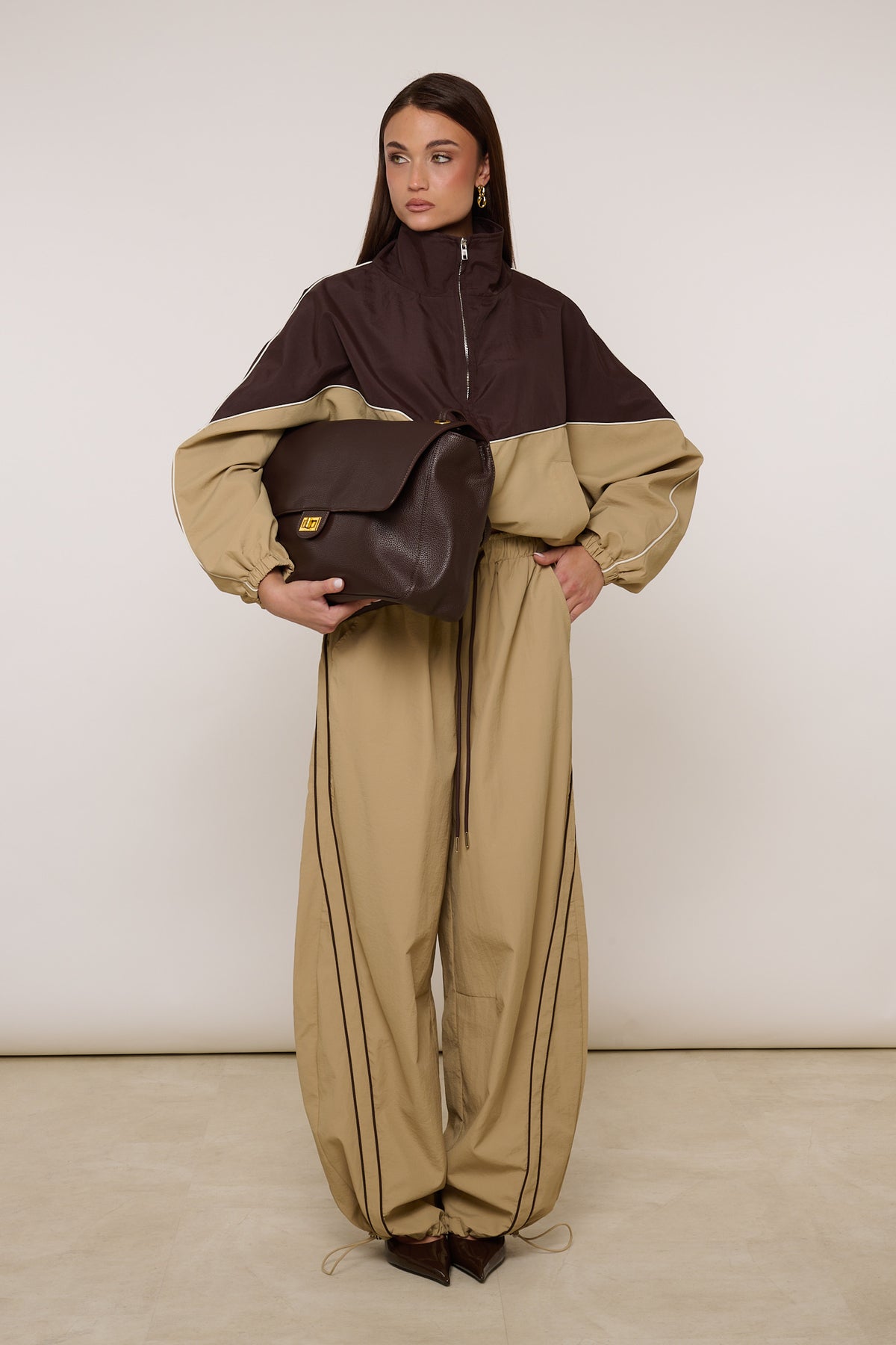 Coordinato Tuta ‘TESSUTO TECNICO’ Camel