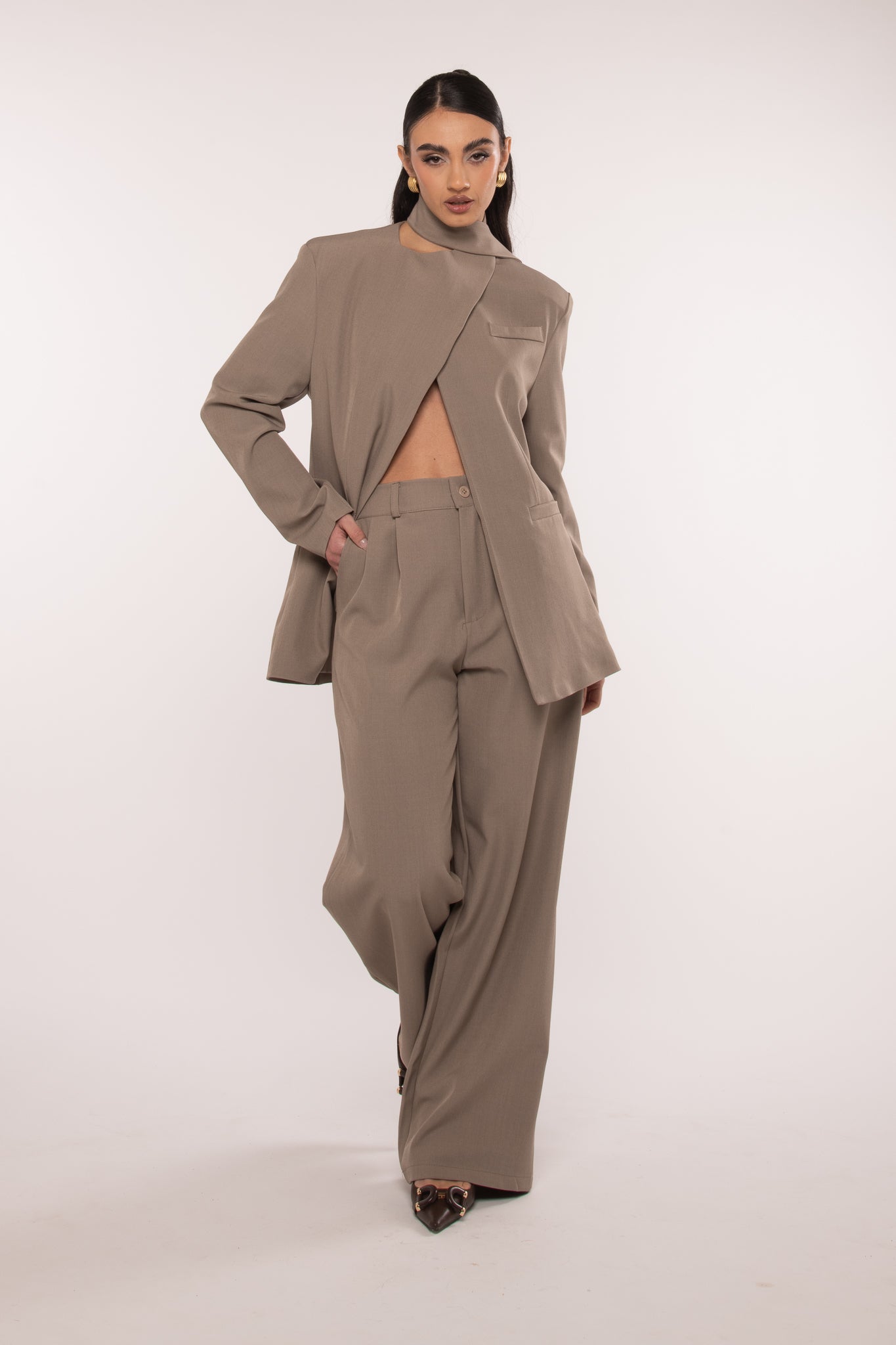 Tailleur ‘CON FUSCIACCA’ Fango