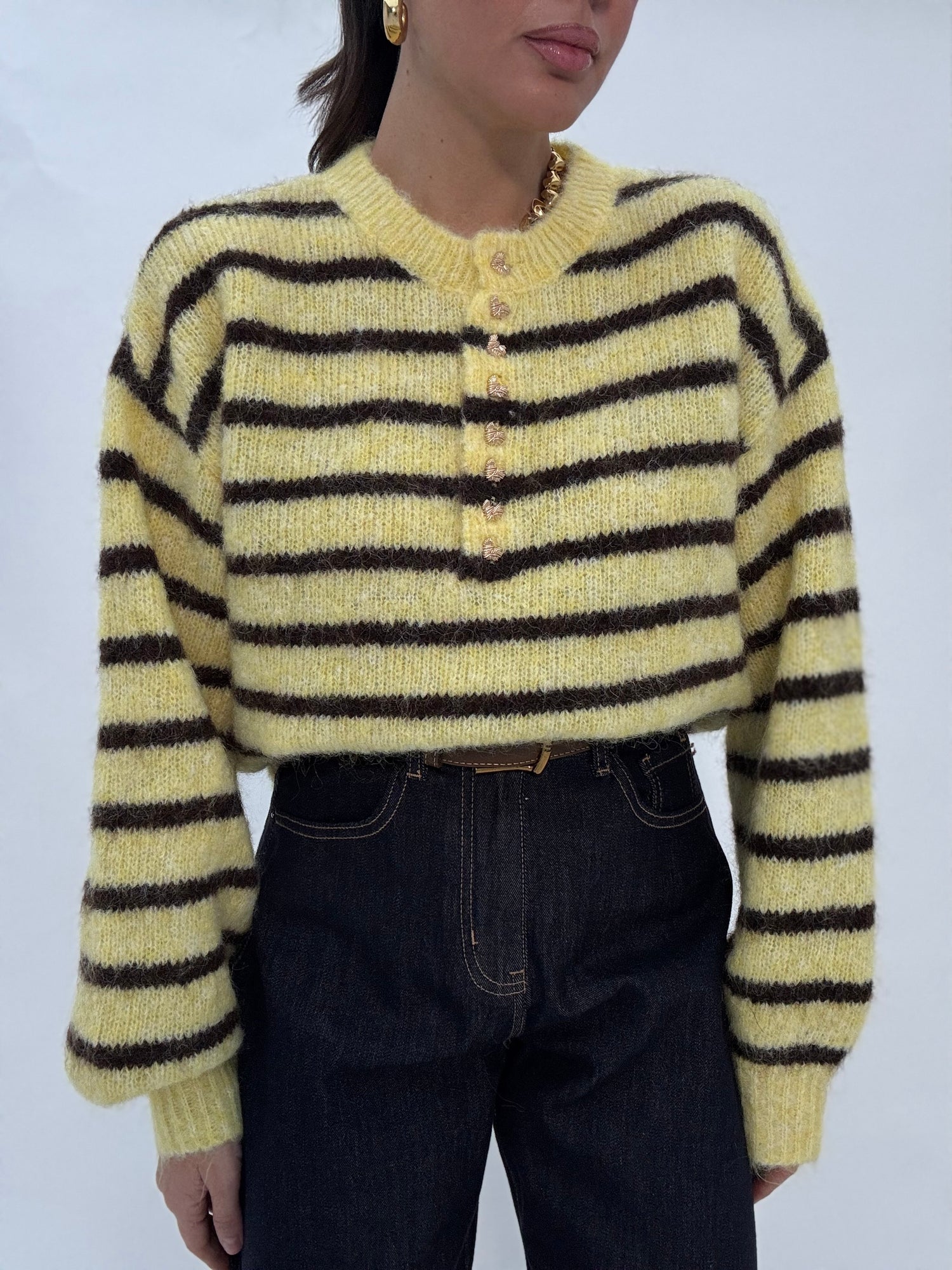 Maglione ‘ RIGHE BOTTONI MINI CUORE’ Base Gialla