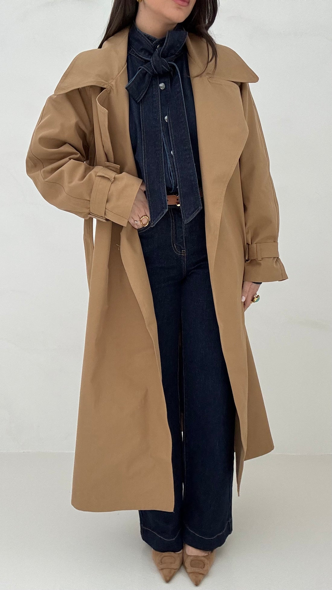 Trench ‘65%COTONE’ con cintura Camel