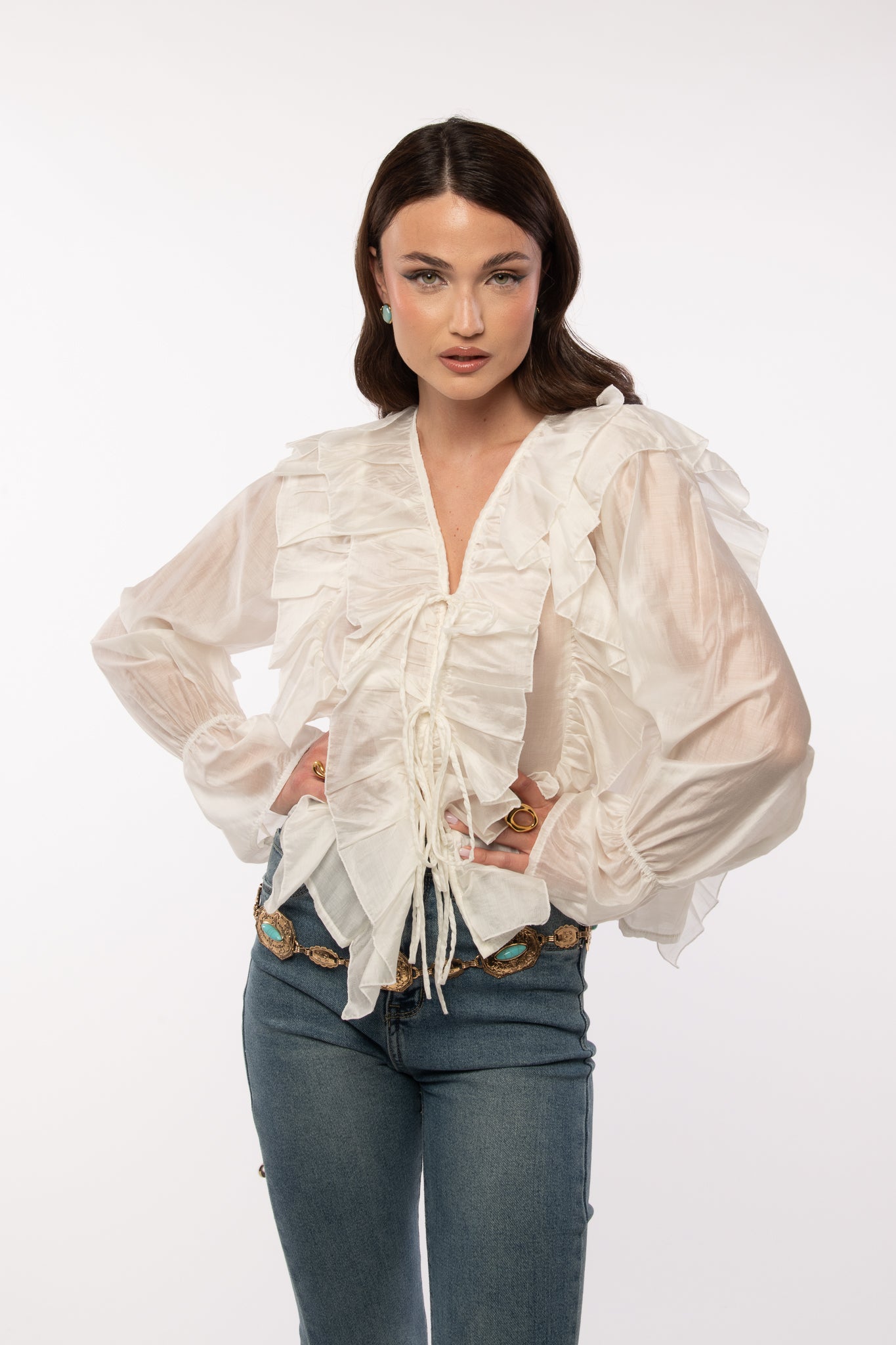 Camicia ‘ROUCHES E LACCETTI’ Bianca
