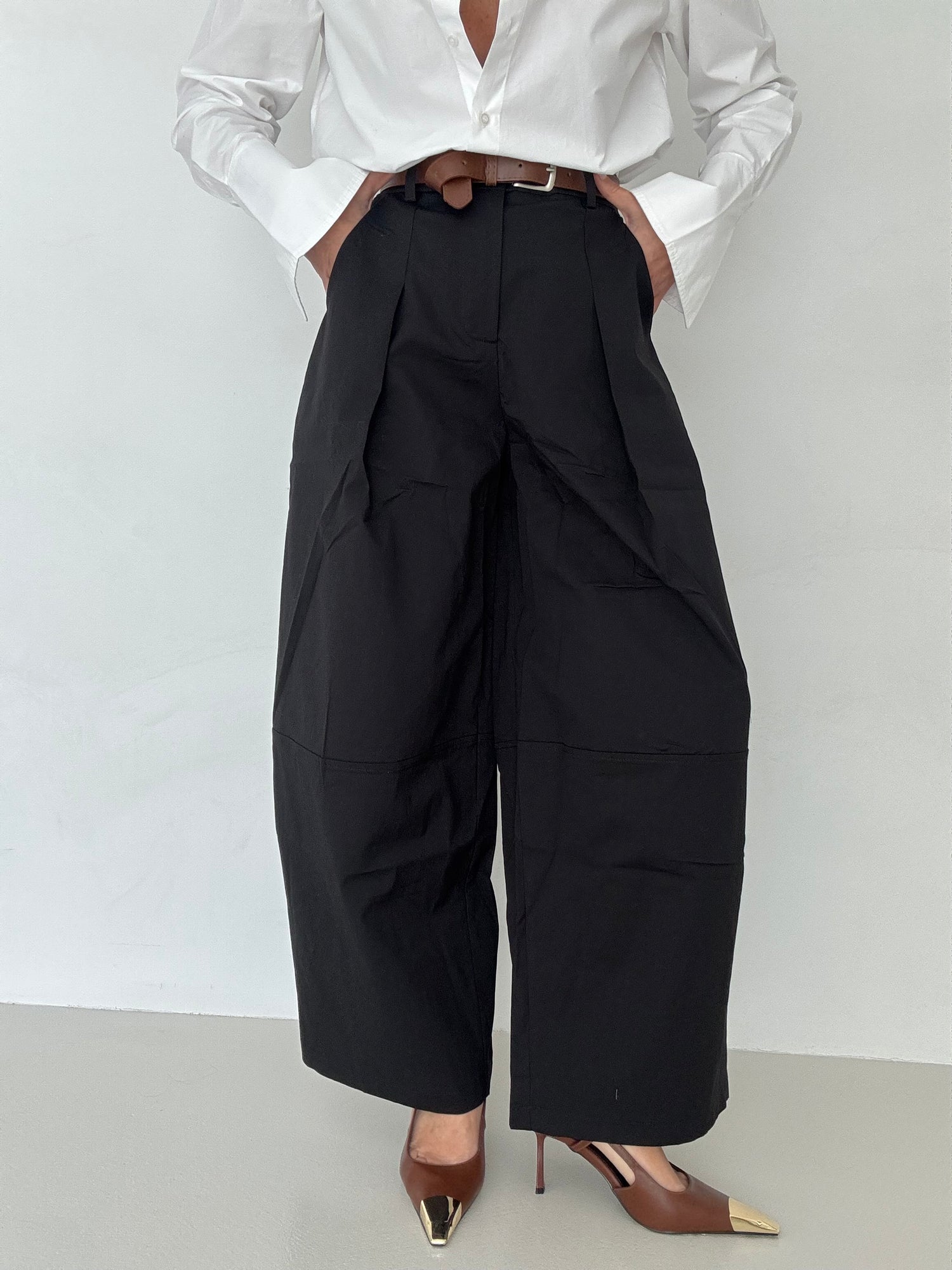 Pantalone ‘GAMBA LARGA’ con cintura Nero