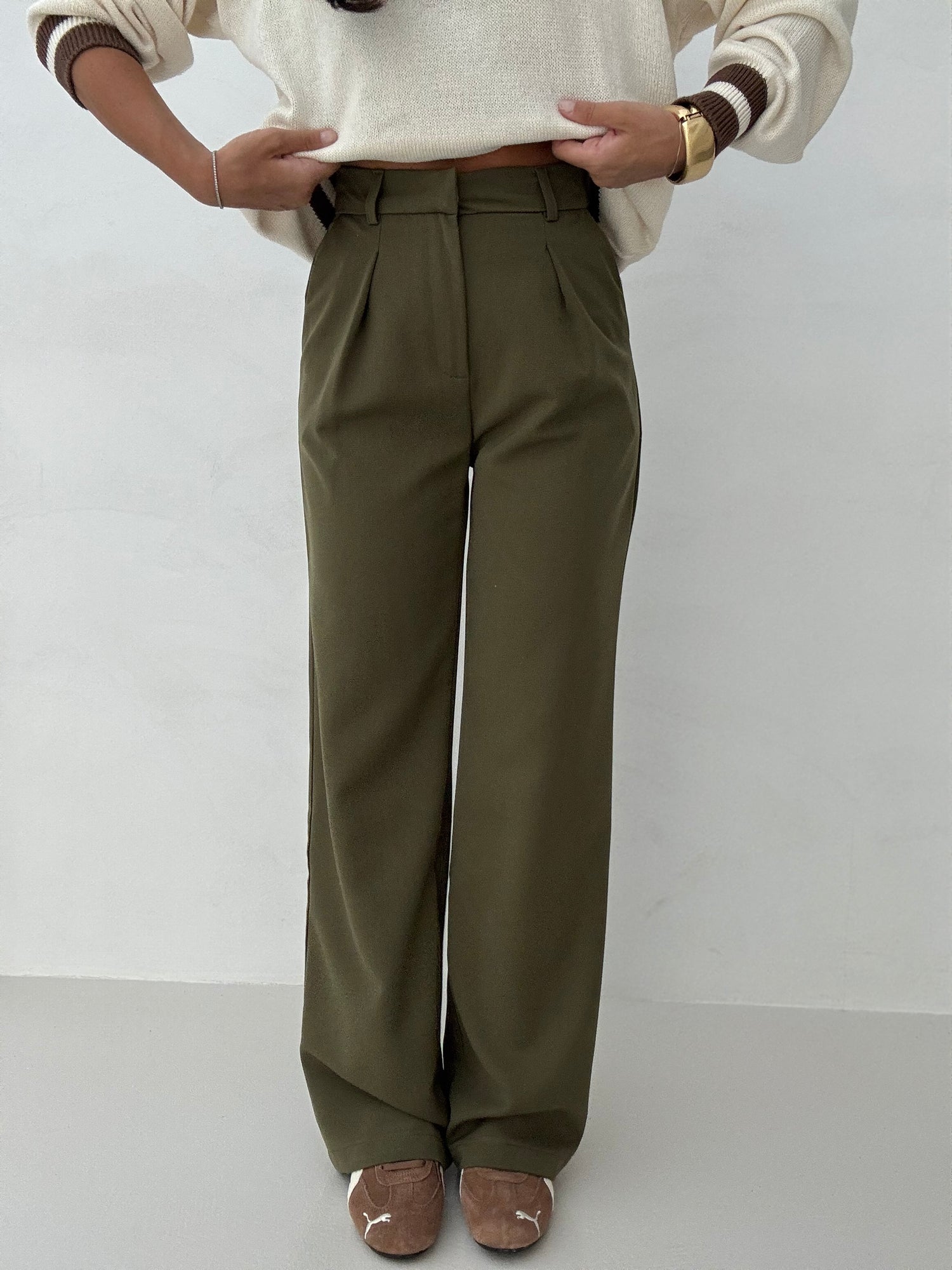 Pantalone con pence Verde Militare
