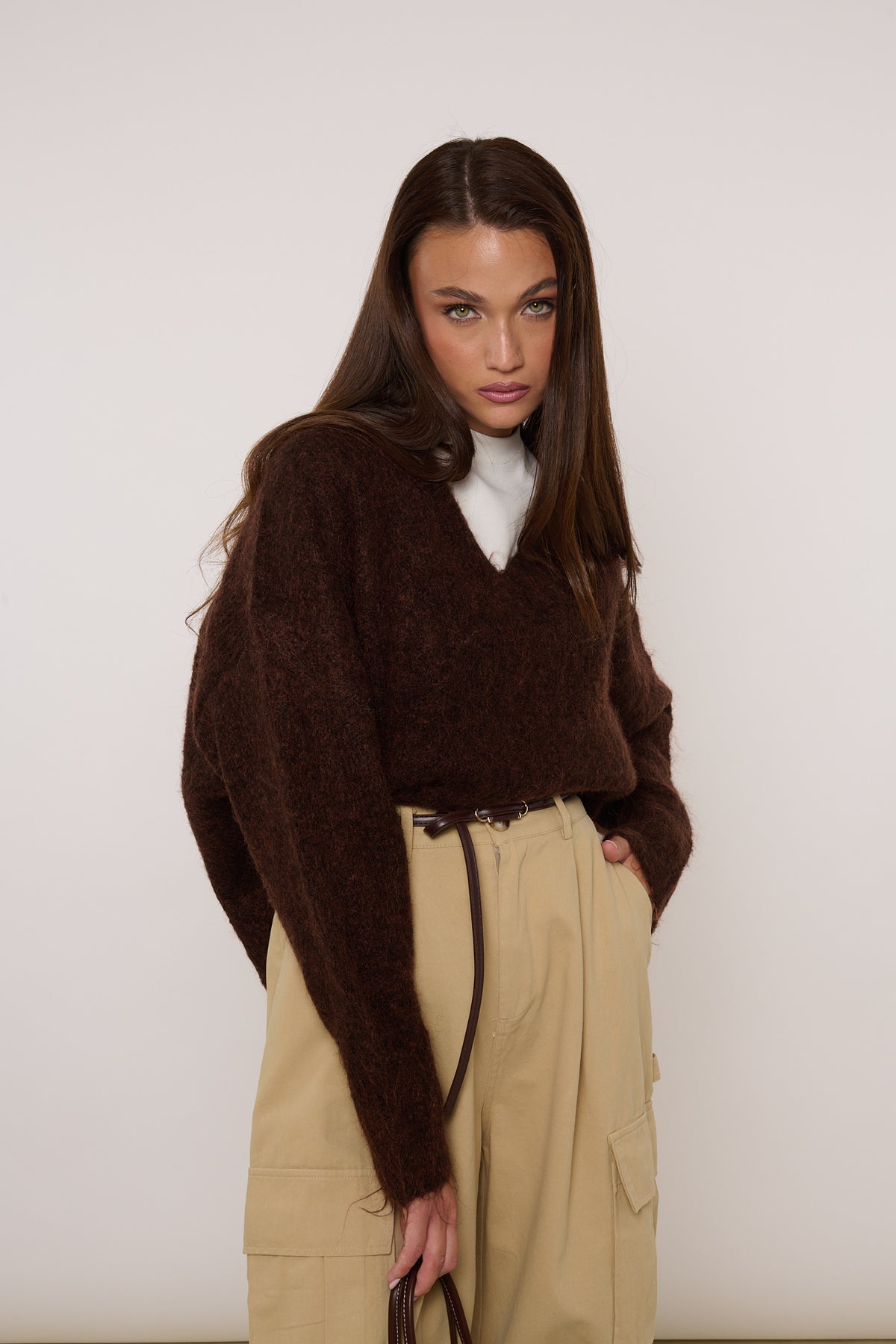 Maglione ‘SCOLLO V’ 5% LANA Cacao
