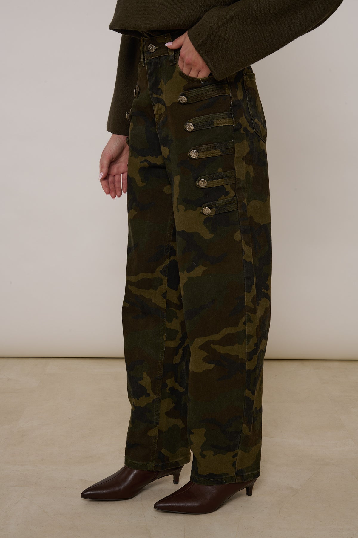 Jeans Baggy ‘CAMOUFLAGE’ con Alamari